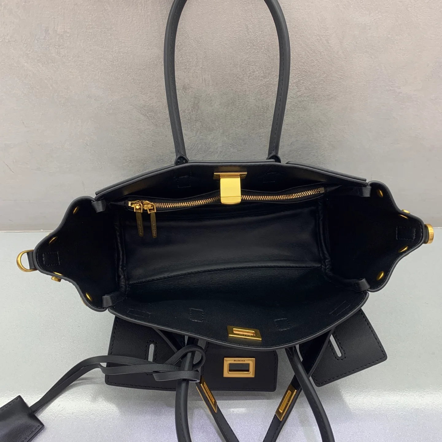 Women's Classic Handbags BALENCIAGA 18205732