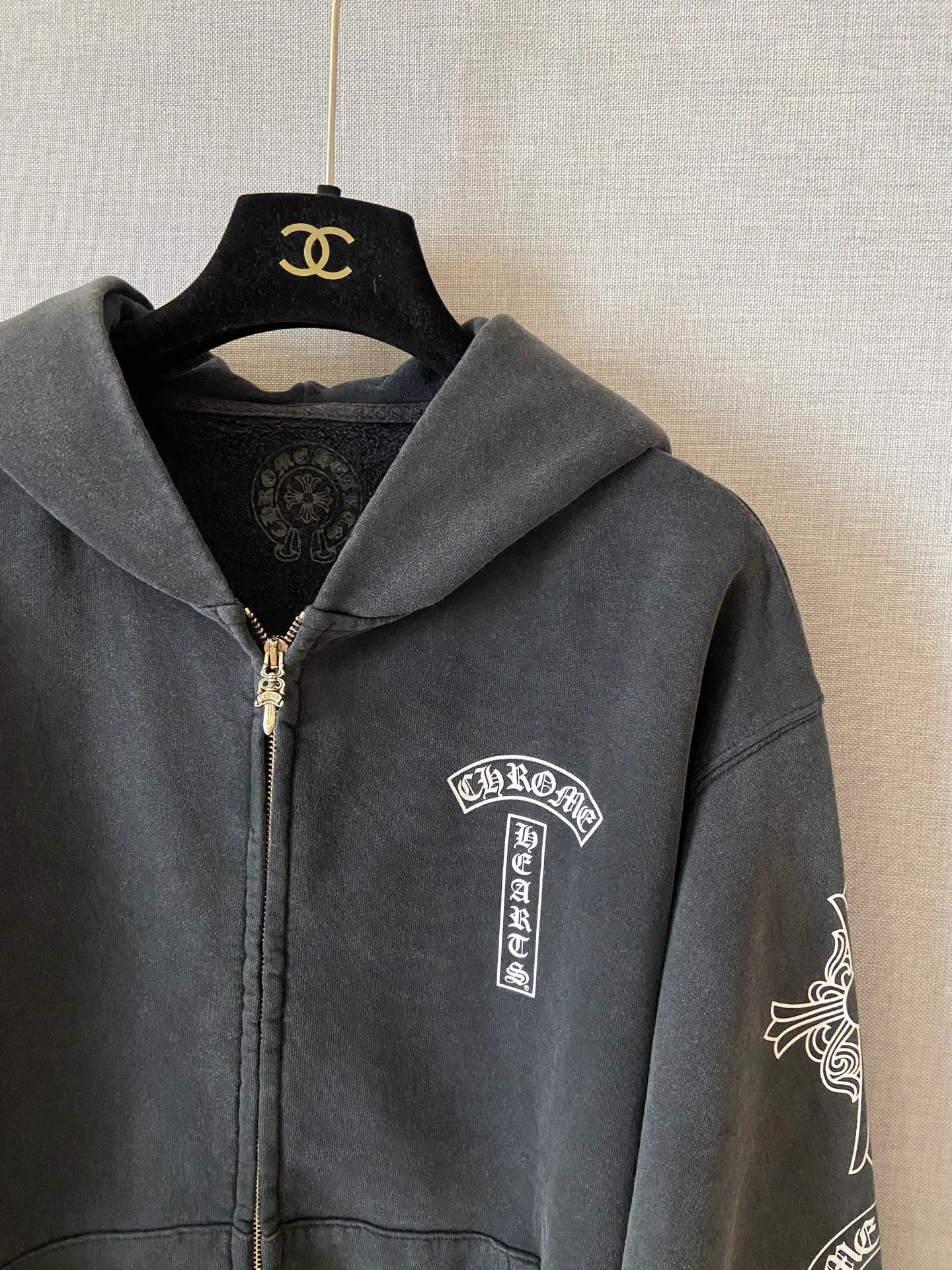 Women's Sweatshirts And Hoodies CHROME HEARTS 18088651