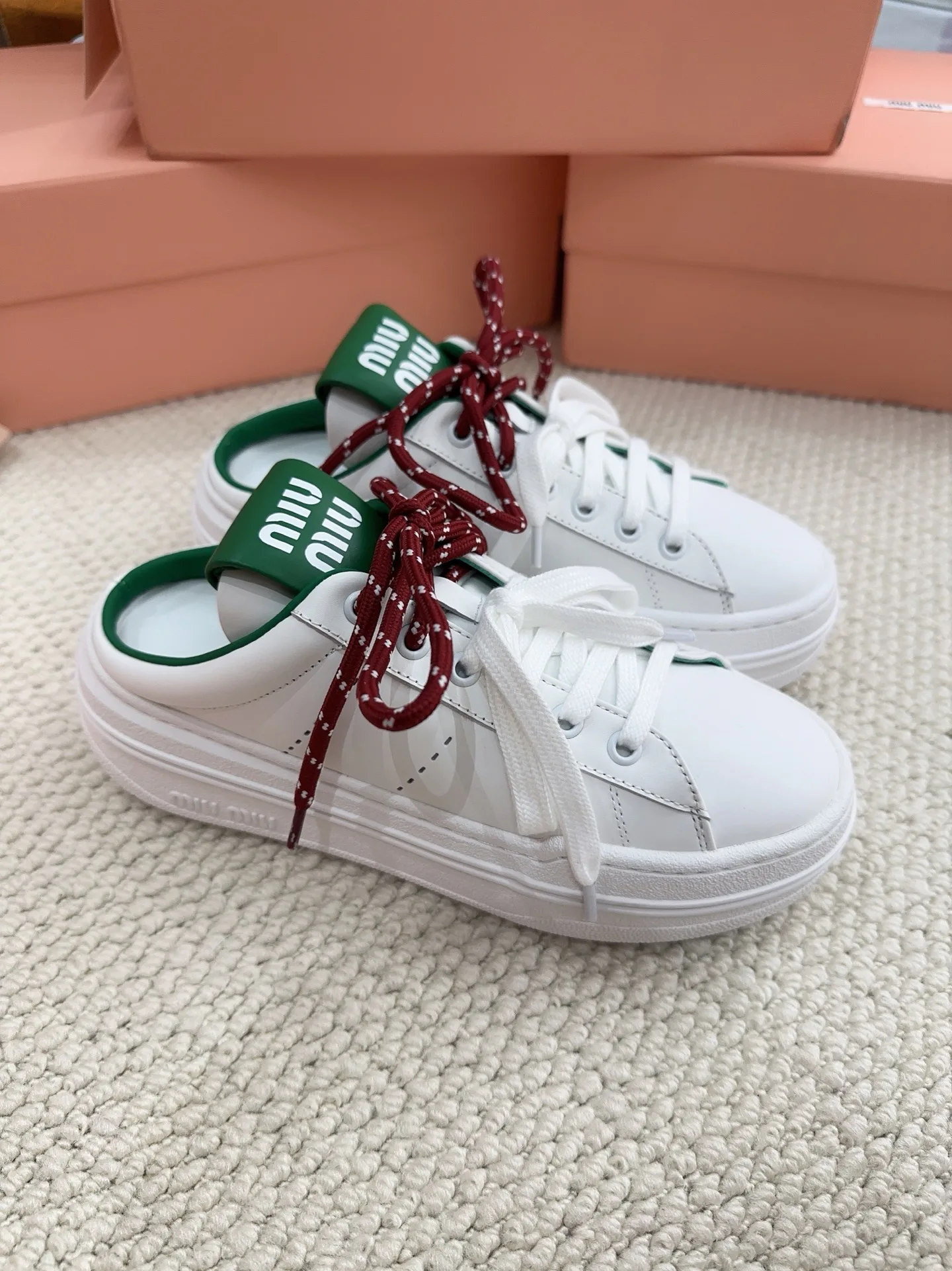 Women's Sneakers MIU MIU 18041152