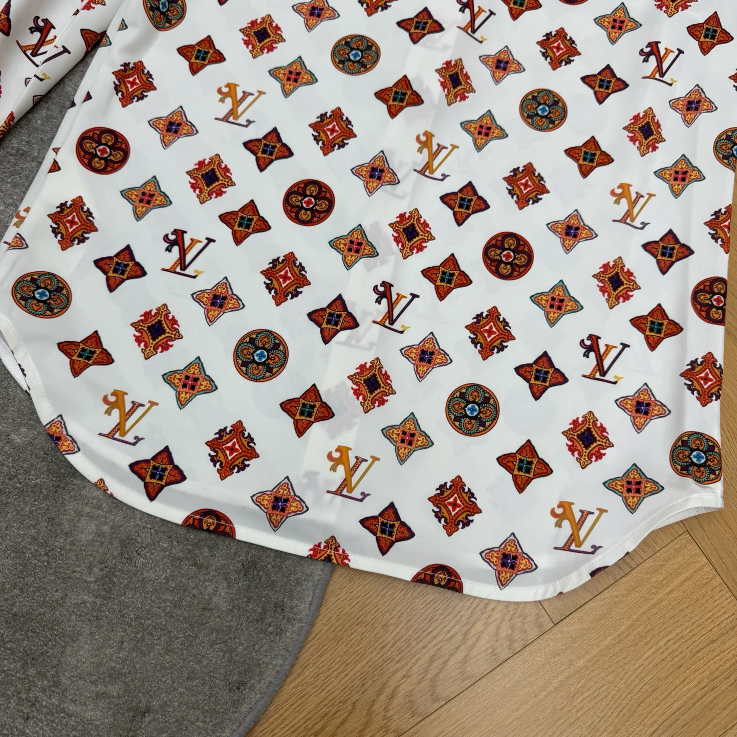 Women's Shirts LOUIS VUITTON 18298626