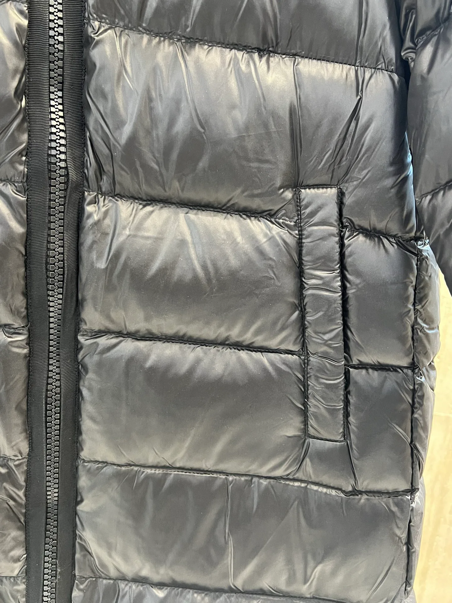 Men's Jackets And Down Jackets MONCLER 18231604
