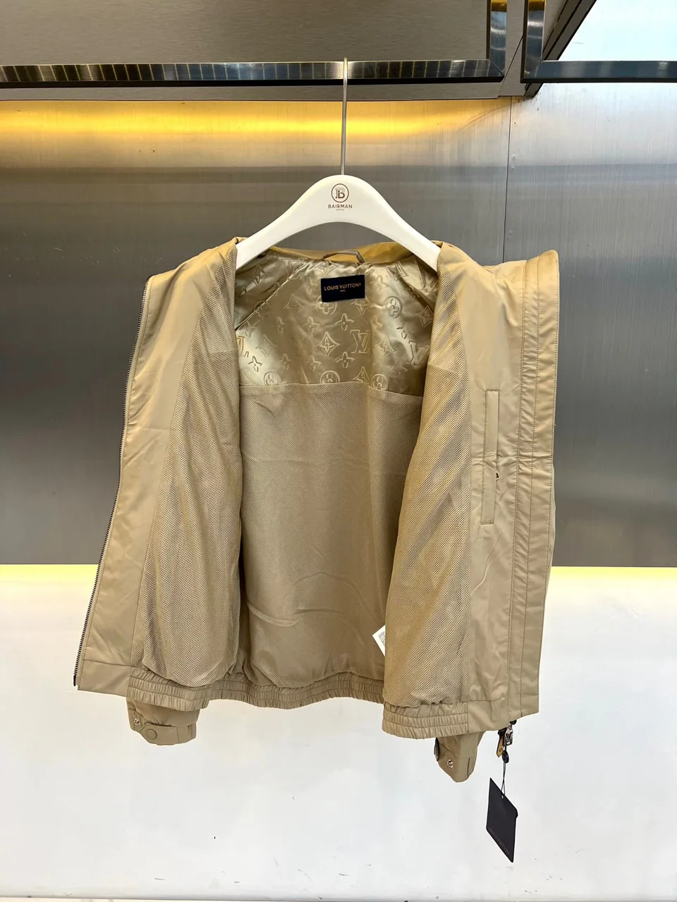 Men's Jackets And Down Jackets LOUIS VUITTON 18416745