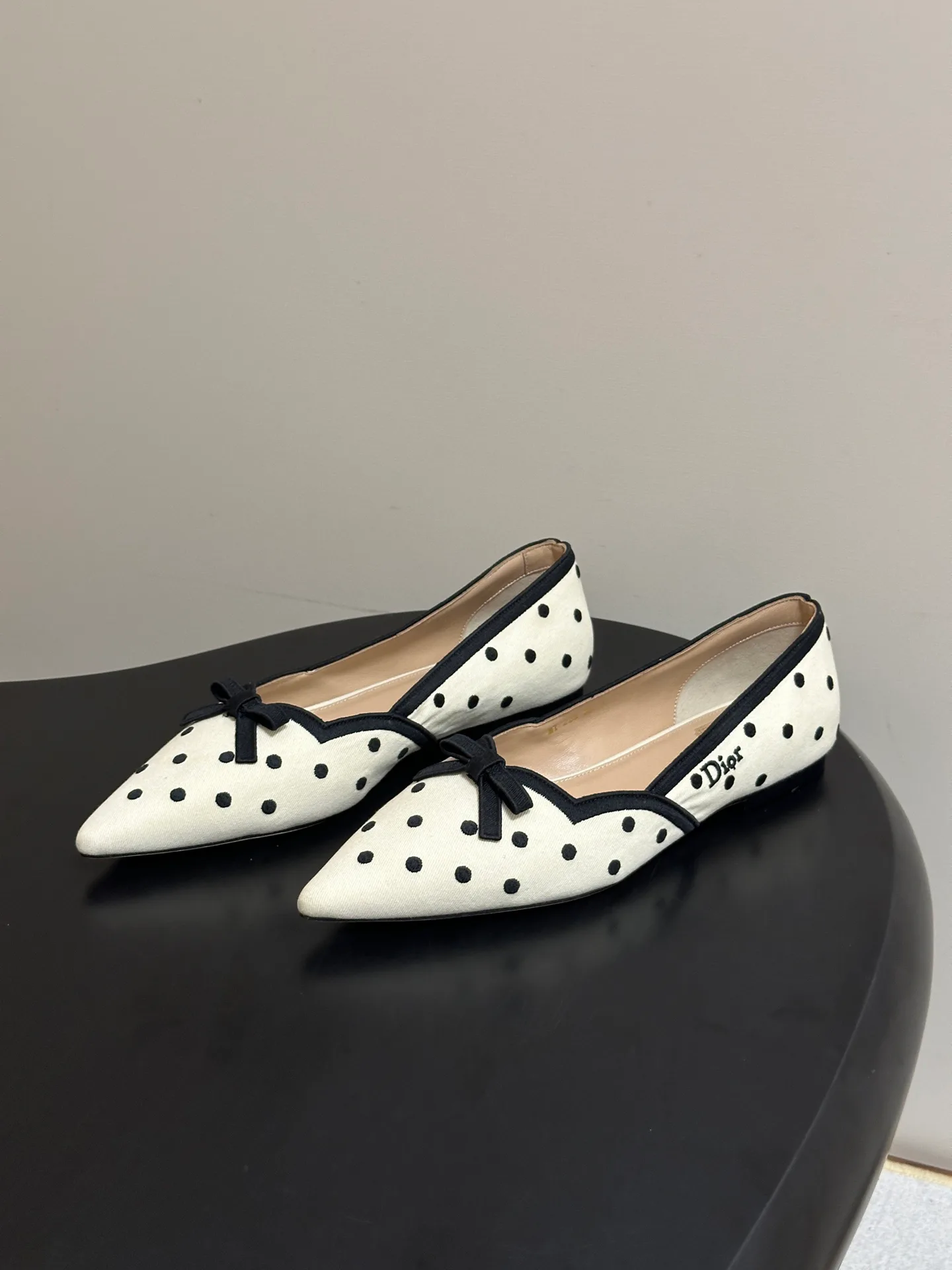 Women's Ballet Flats CHRISTIAN DIOR 18210556