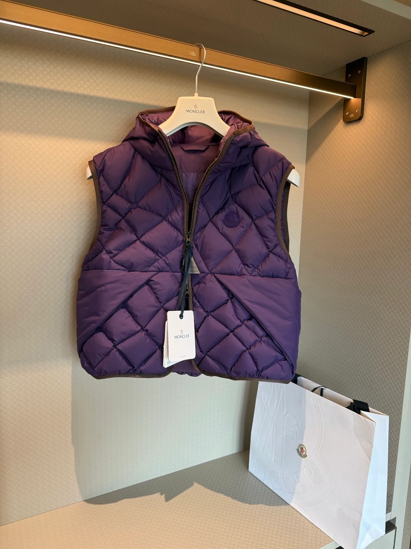Women's Vests MONCLER 18391939