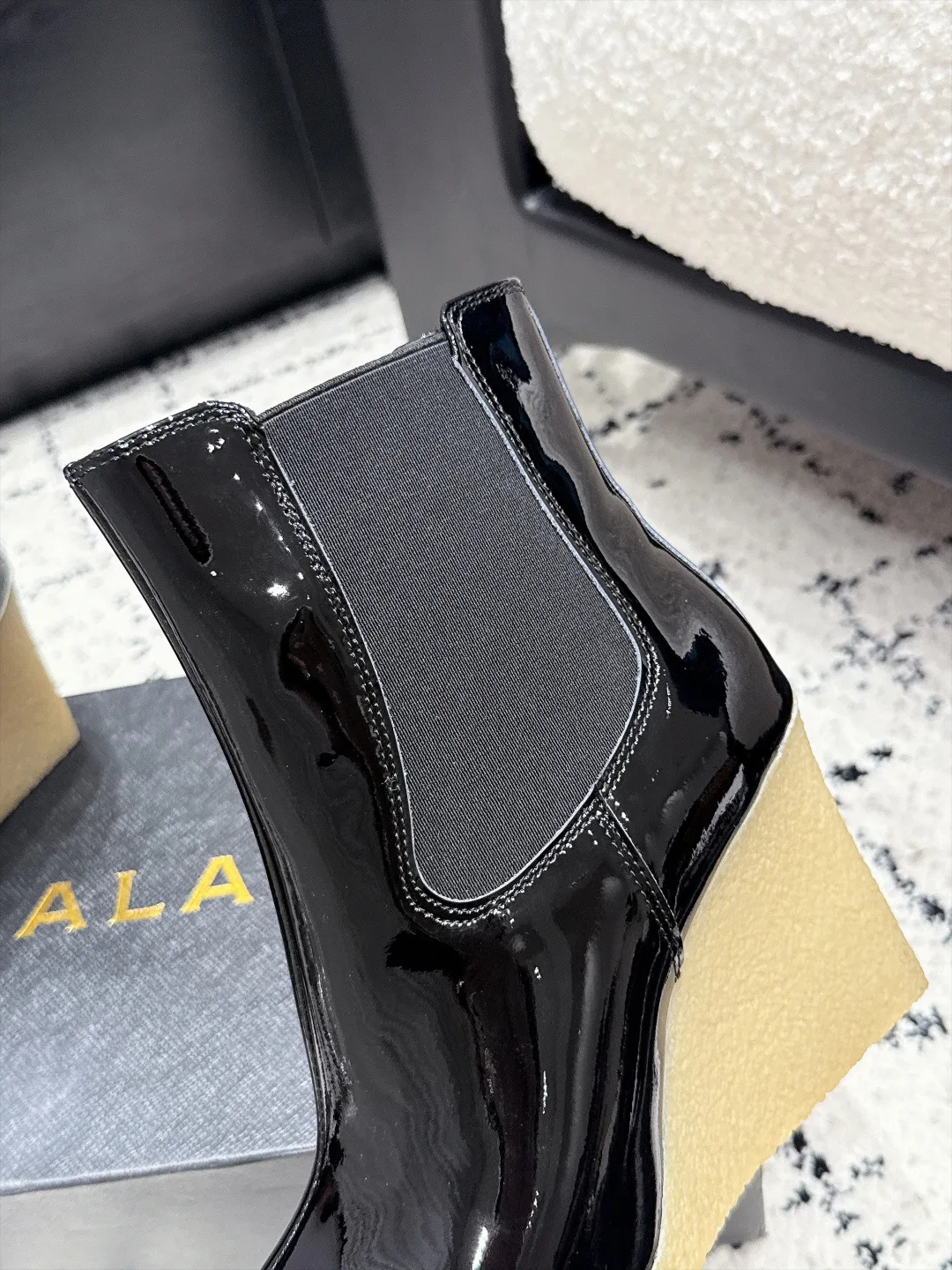 Women's Booties ALAIA 18406651