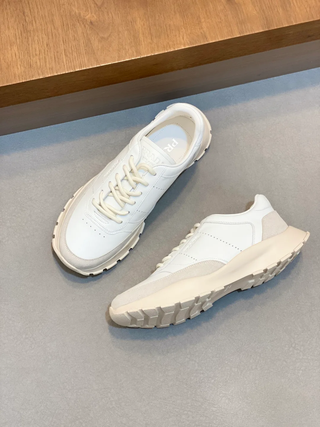 Men's Sneakers PRADA 18274615