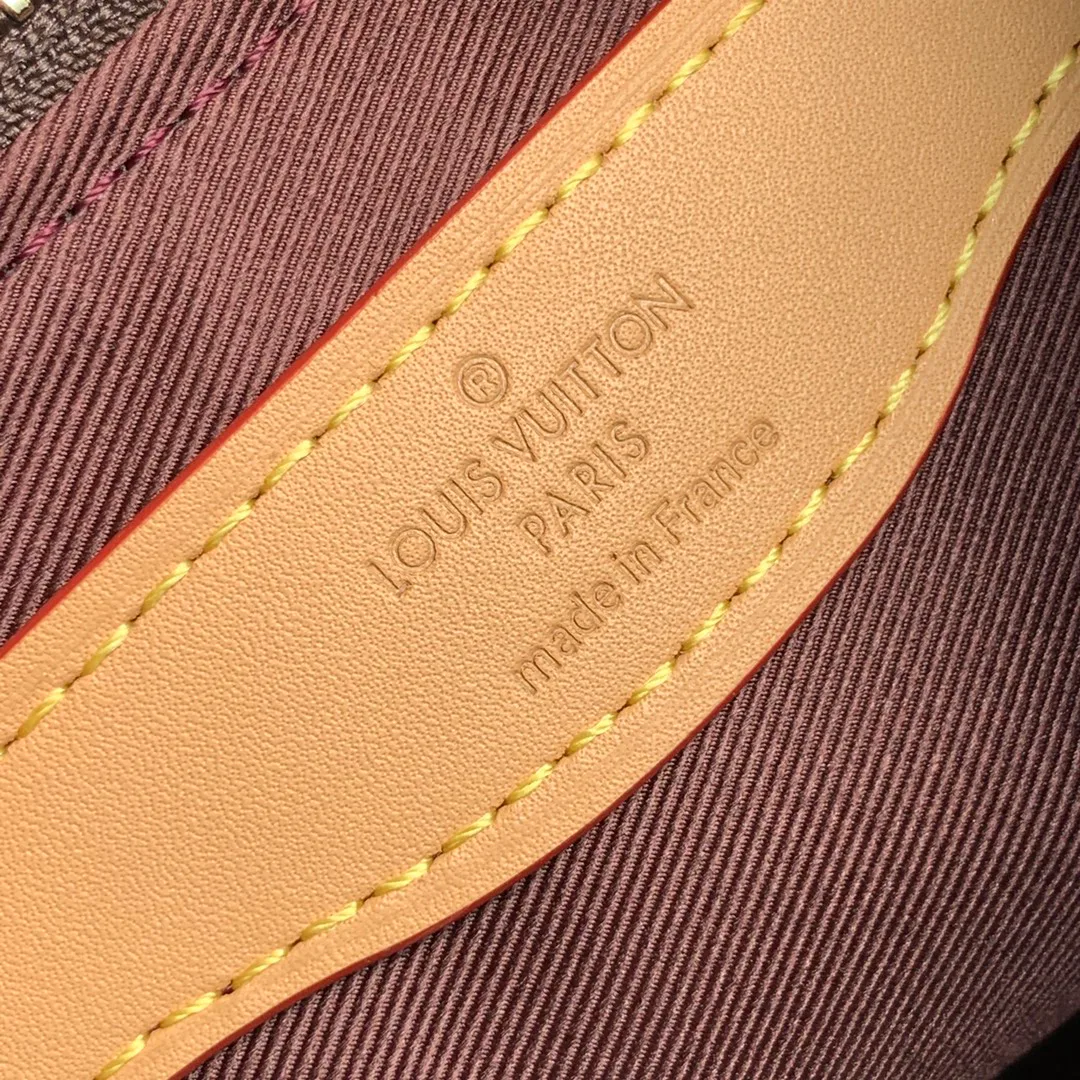 Women's Classic Handbags LOUIS VUITTON 17823432