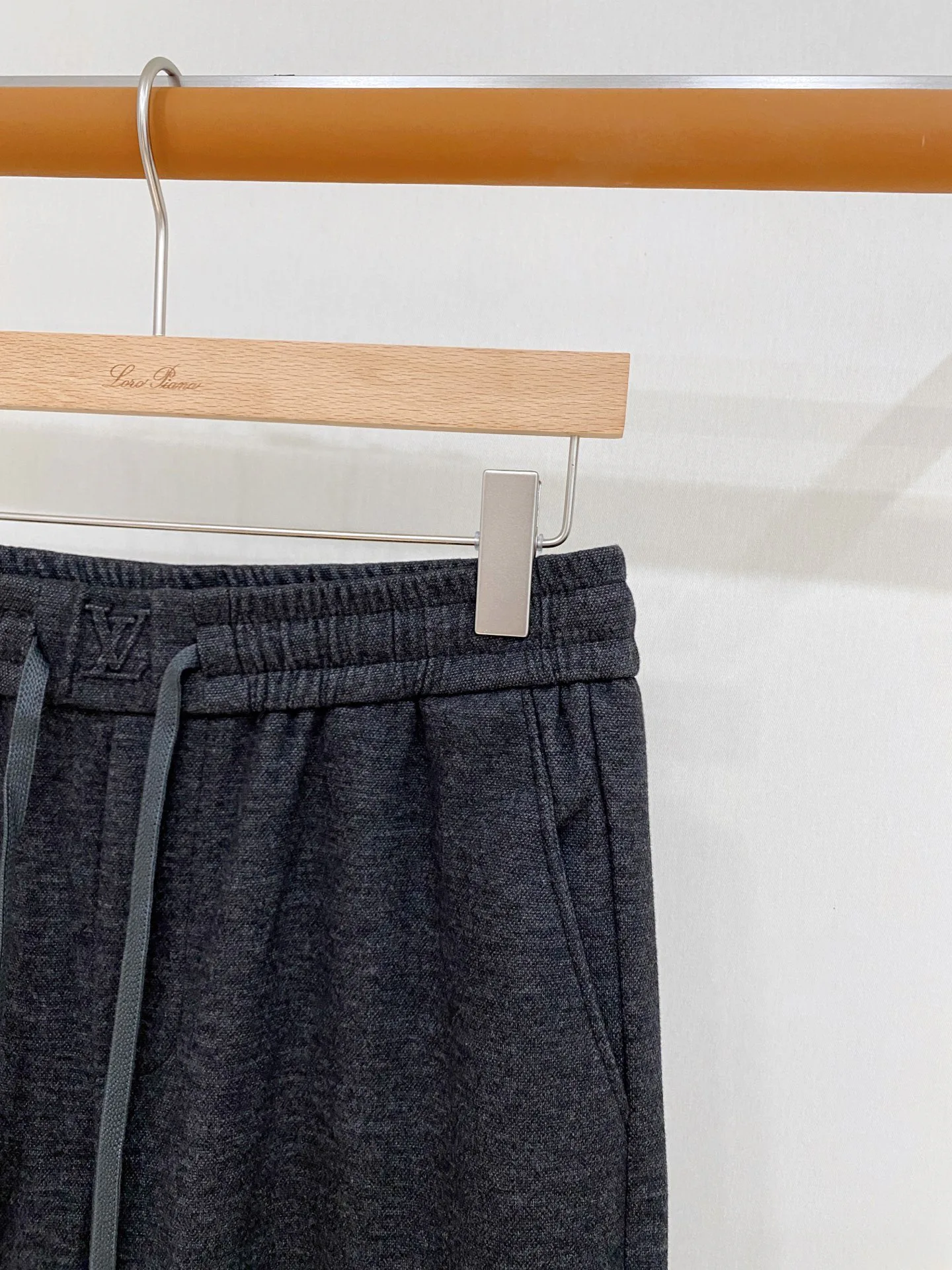 Men's Trousers LOUIS VUITTON 17992948