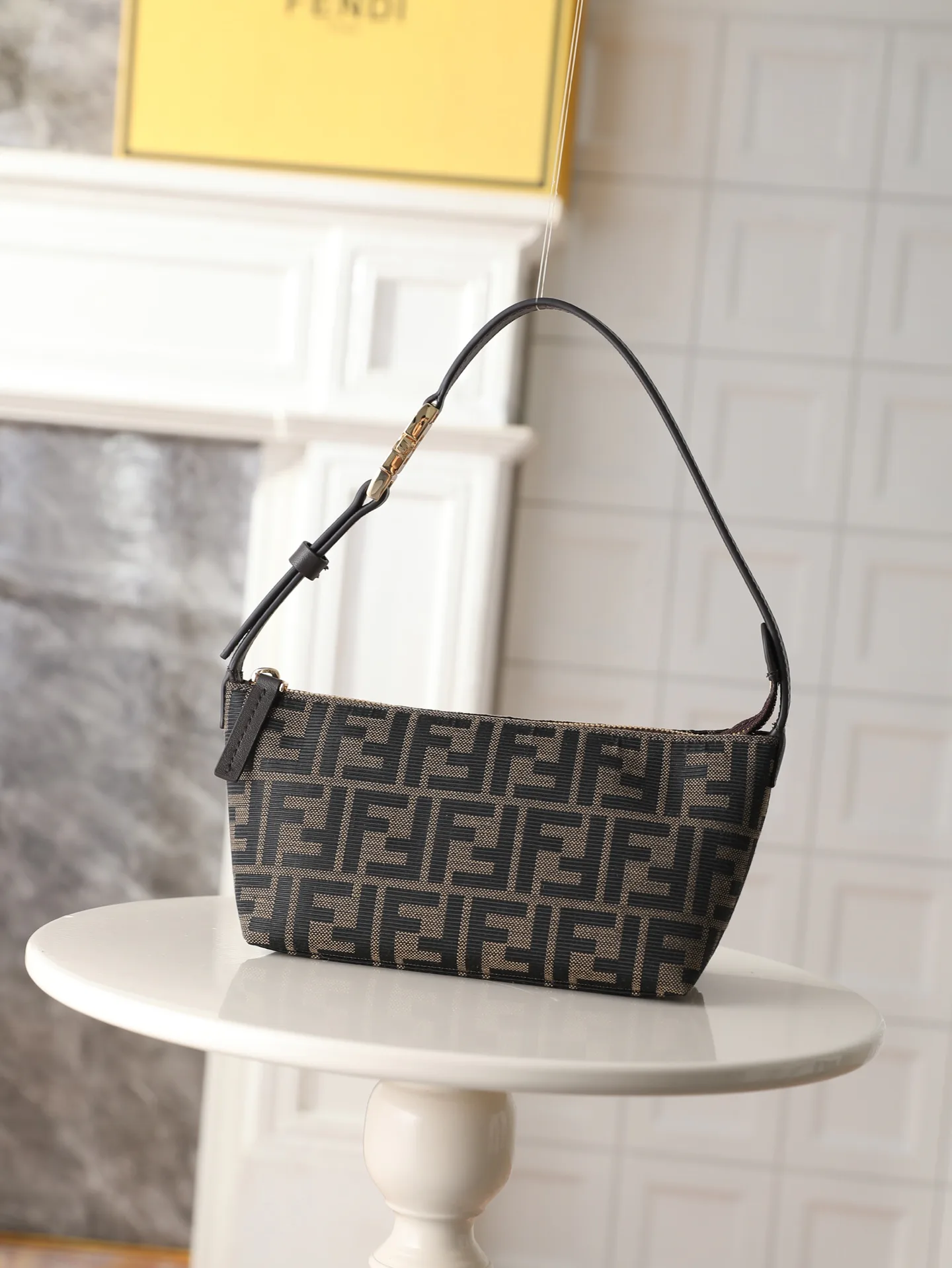 Women's Shoulder Bags FENDI 17913826