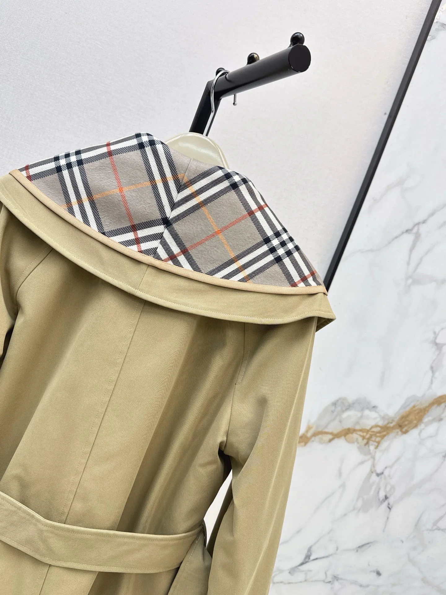 Women's Trench Coats BURBERRY 17988286