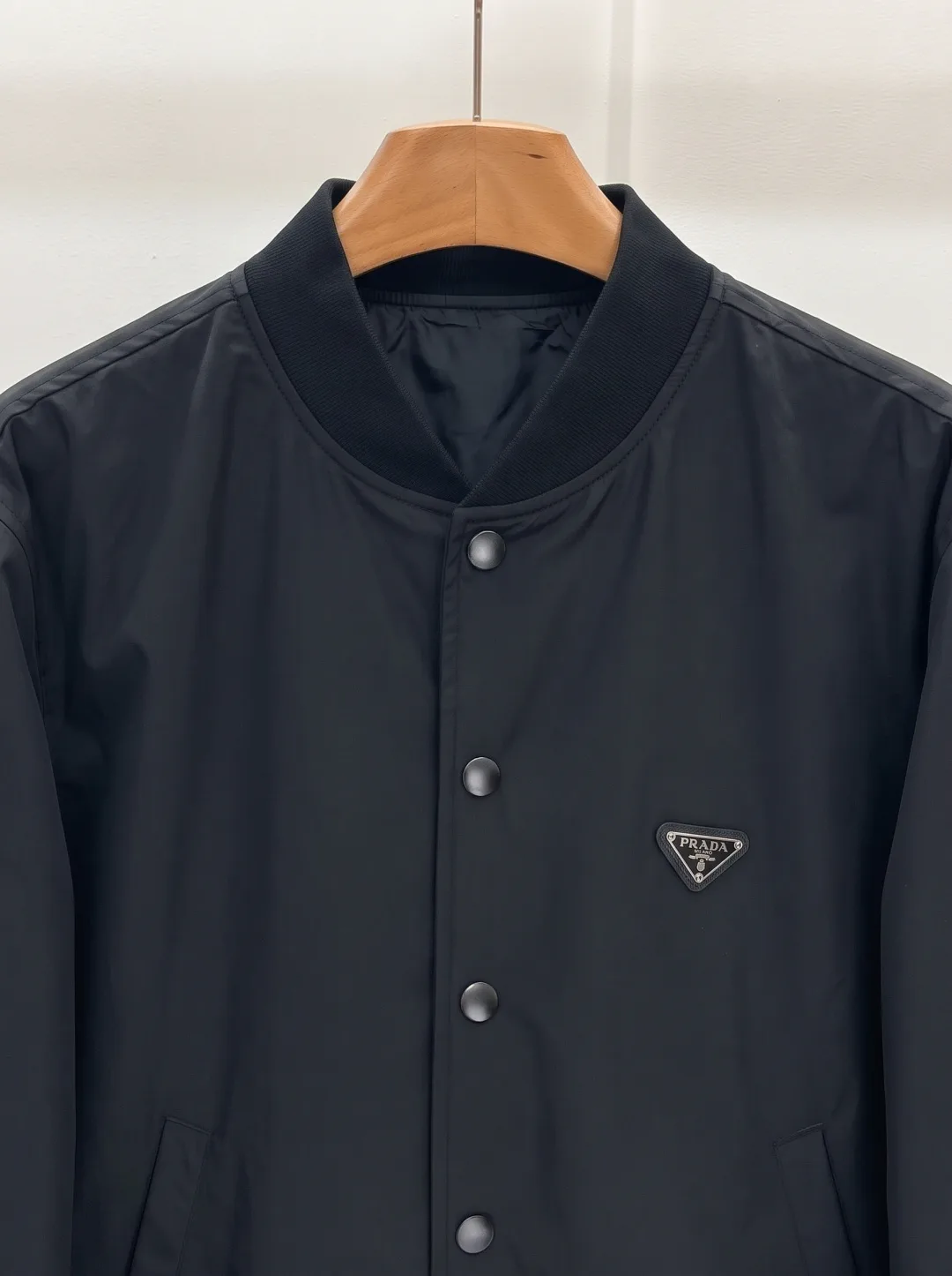 Куртки И Пуховики Мужские Prada 18596655