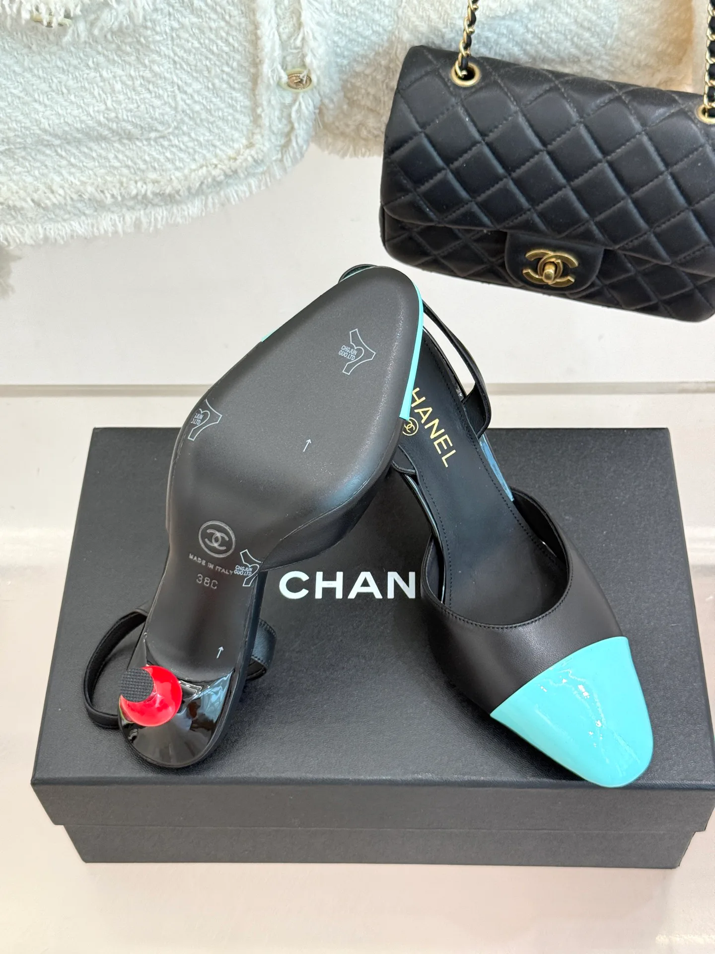 Women's Open-Toe Sandals CHANEL 17425311