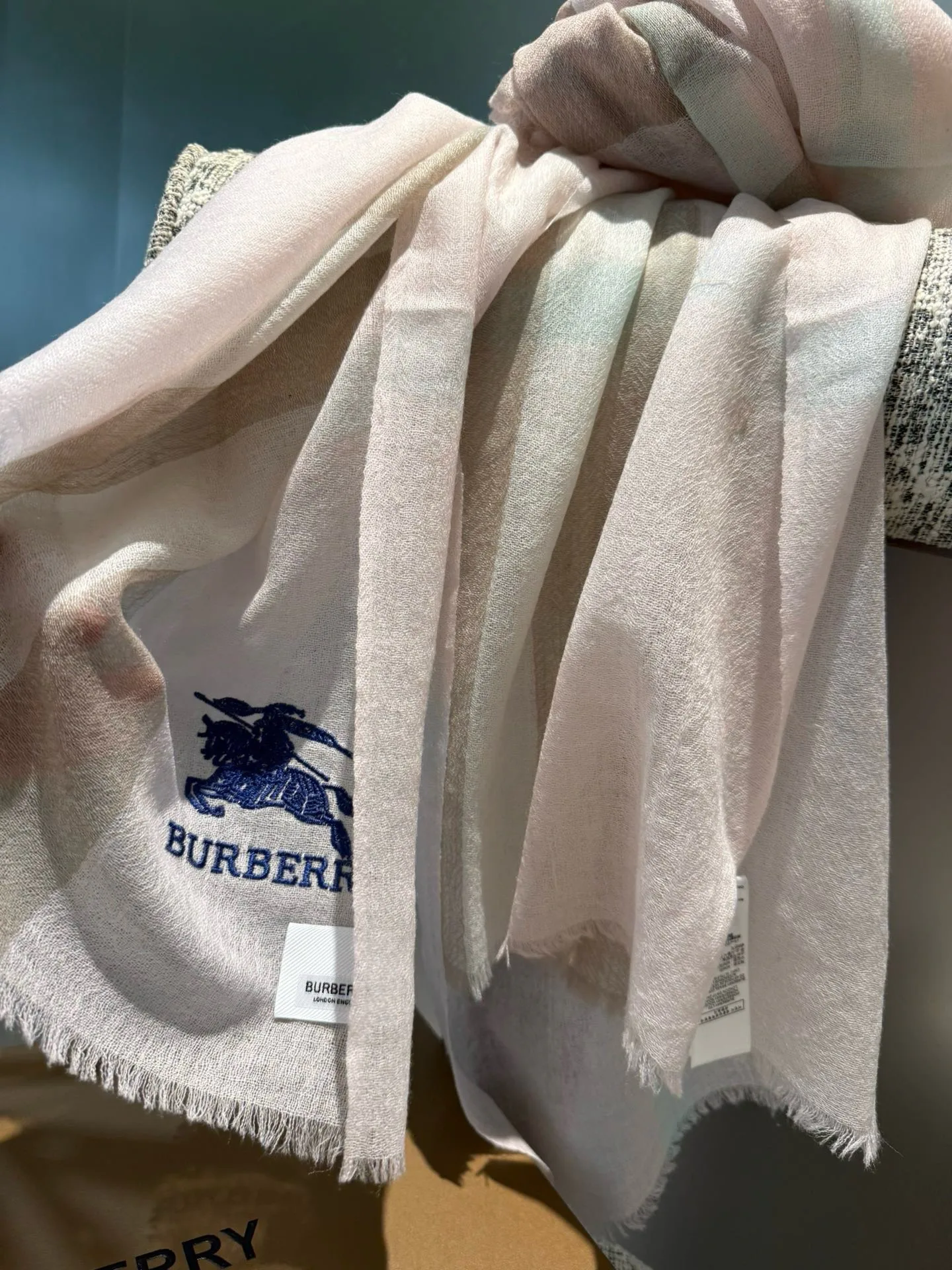 Scarves BURBERRY 18222428