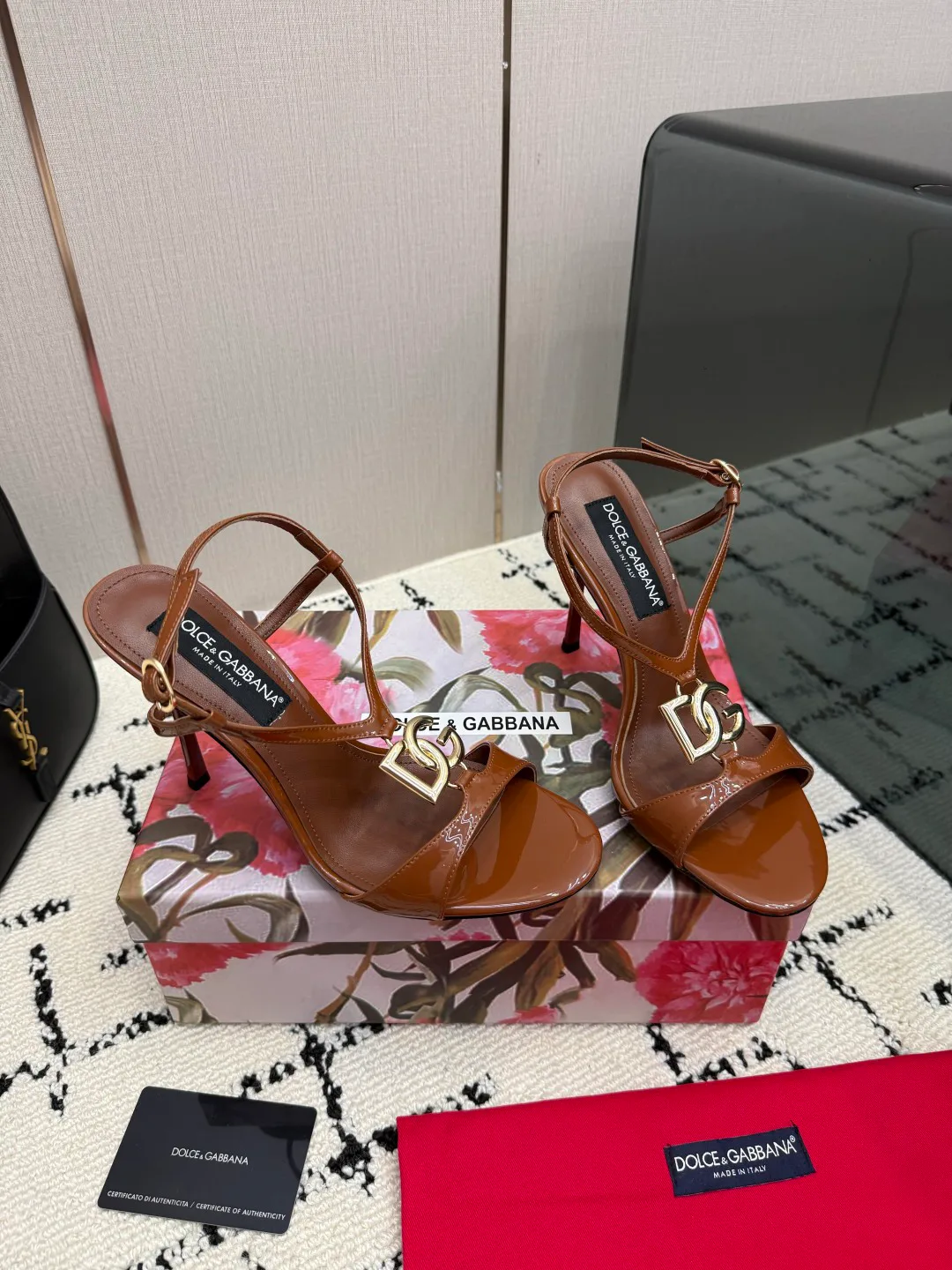 Women's Open-Toe Sandals DOLCE & GABBANA 18335954