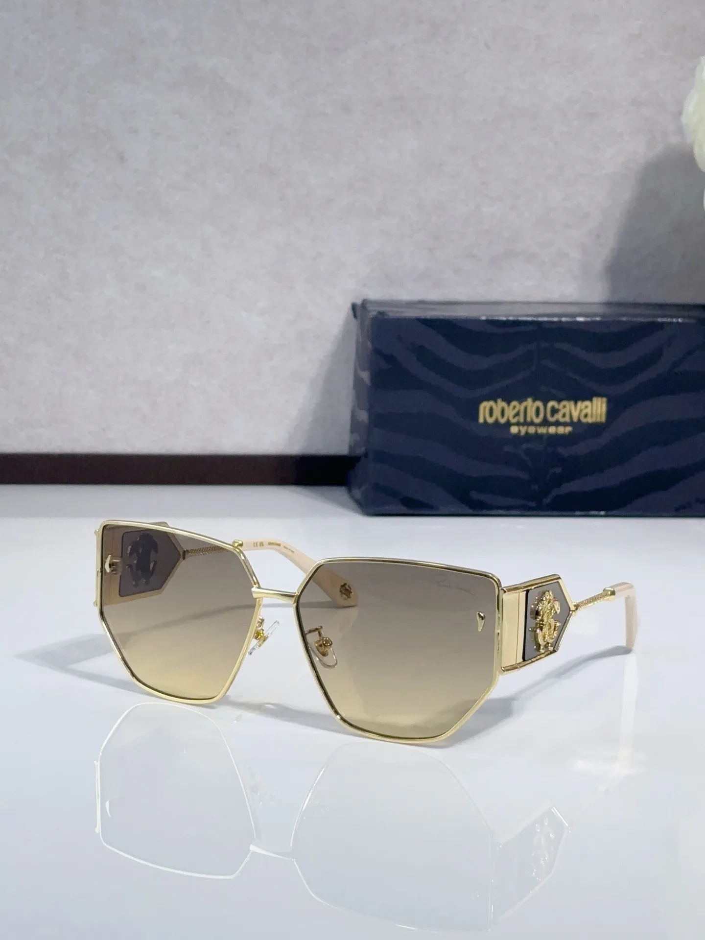 Glasses ROBERTO CAVALLI 18287044
