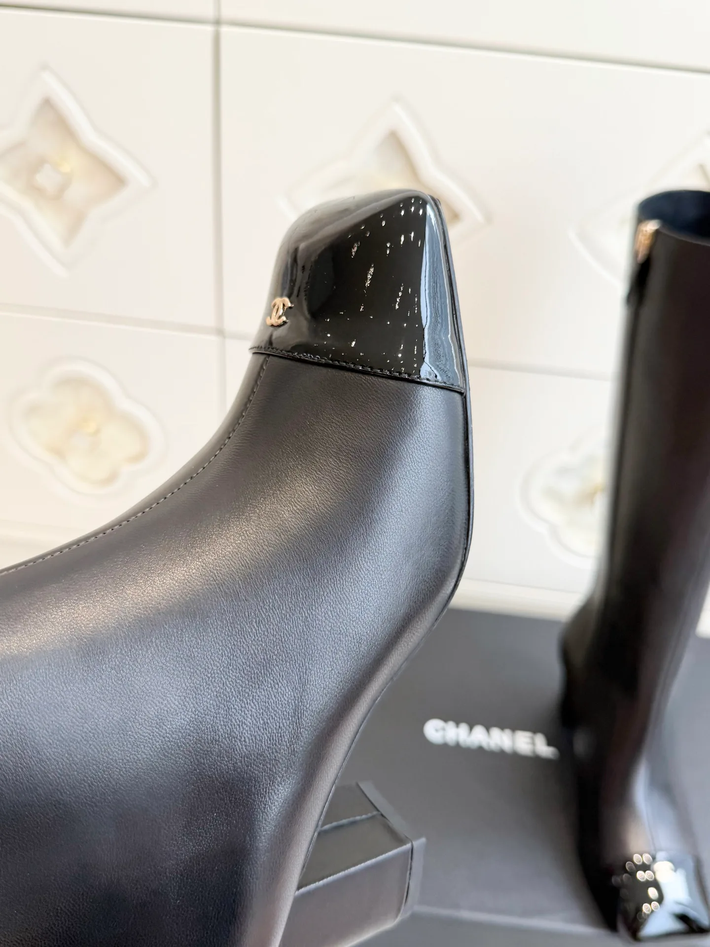 Сапоги Женские Chanel 18559214