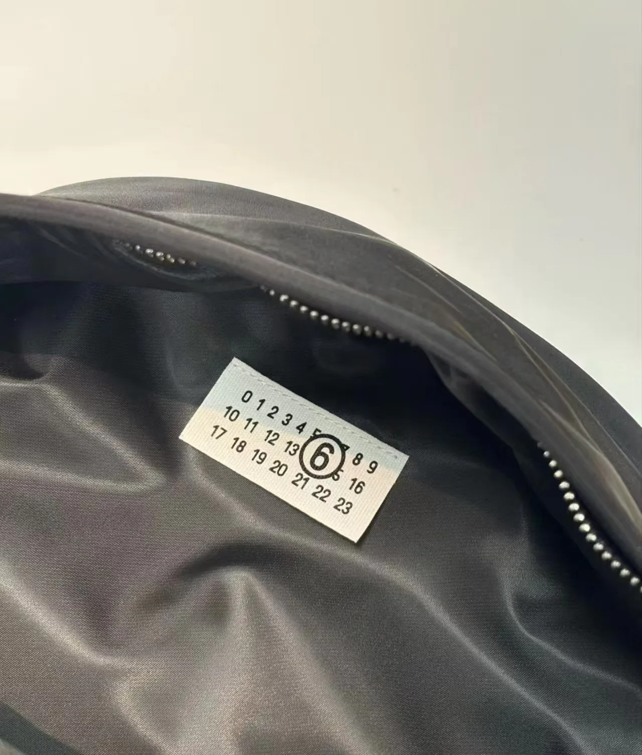 Women's Backpacks MAISON MARGIELA 18064000