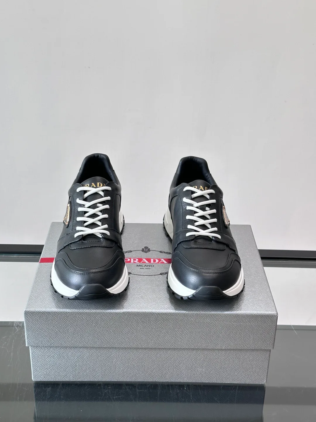 Men's Sneakers PRADA 18102659