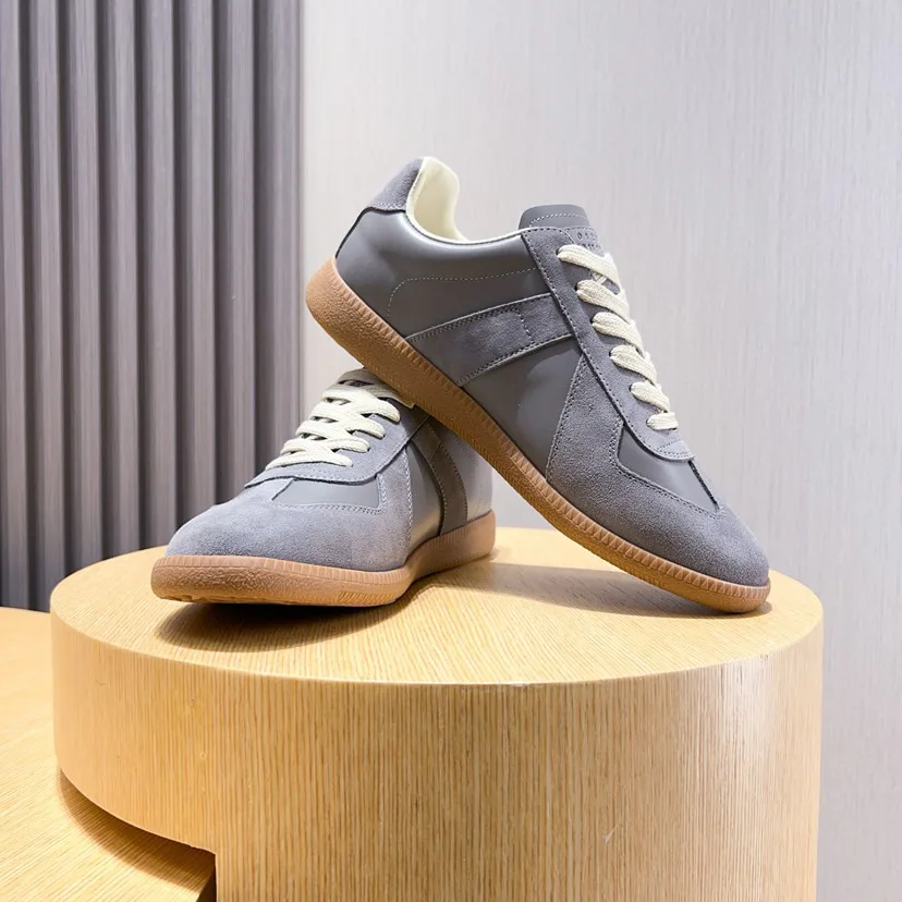 Women's Sneakers MAISON MARGIELA 17286723