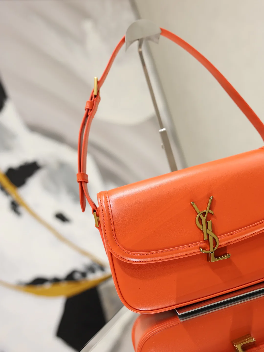 Women's Classic Handbags SAINT LAURENT 18321443