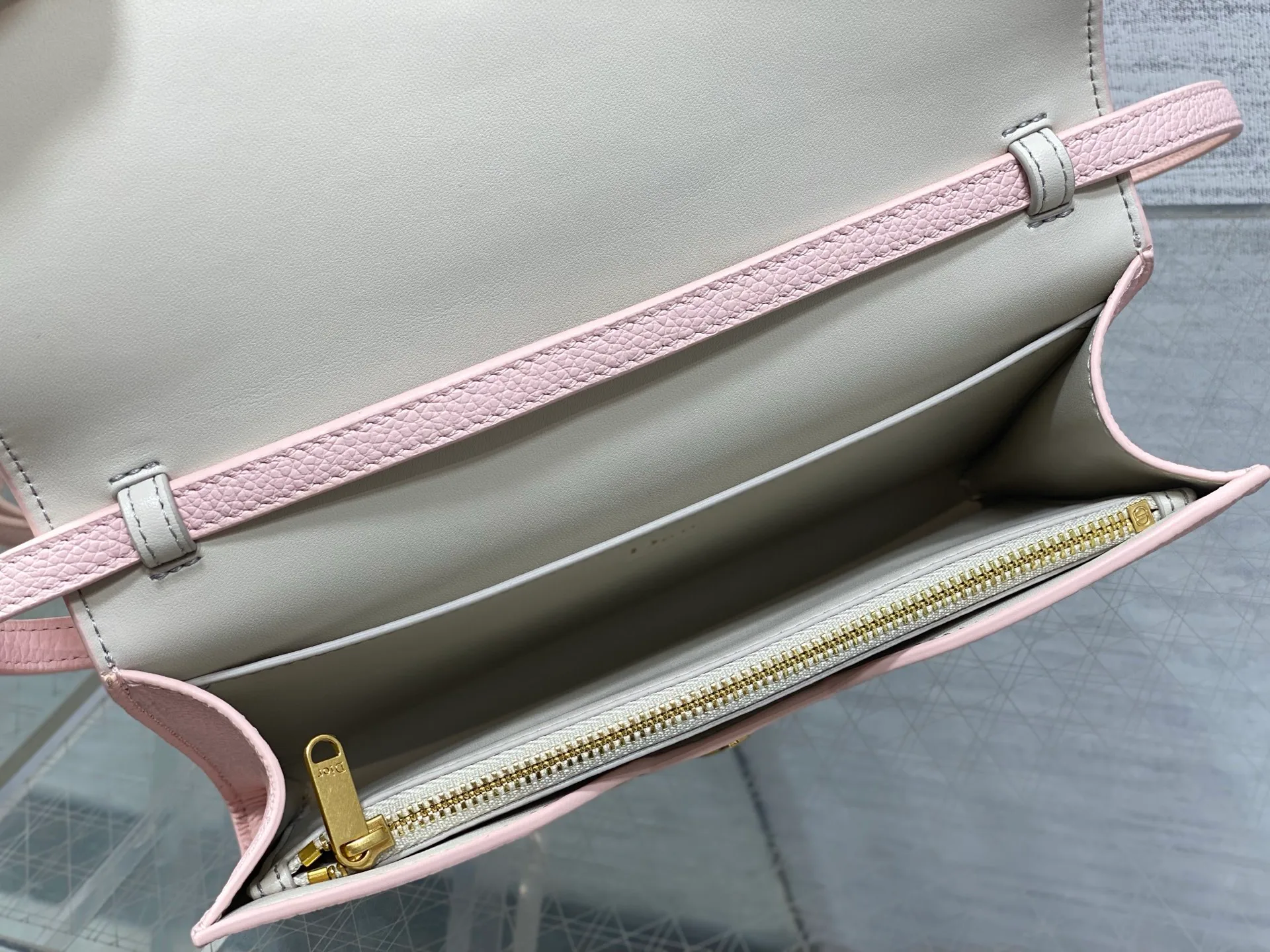 Women's Classic Handbags CHRISTIAN DIOR 18070516