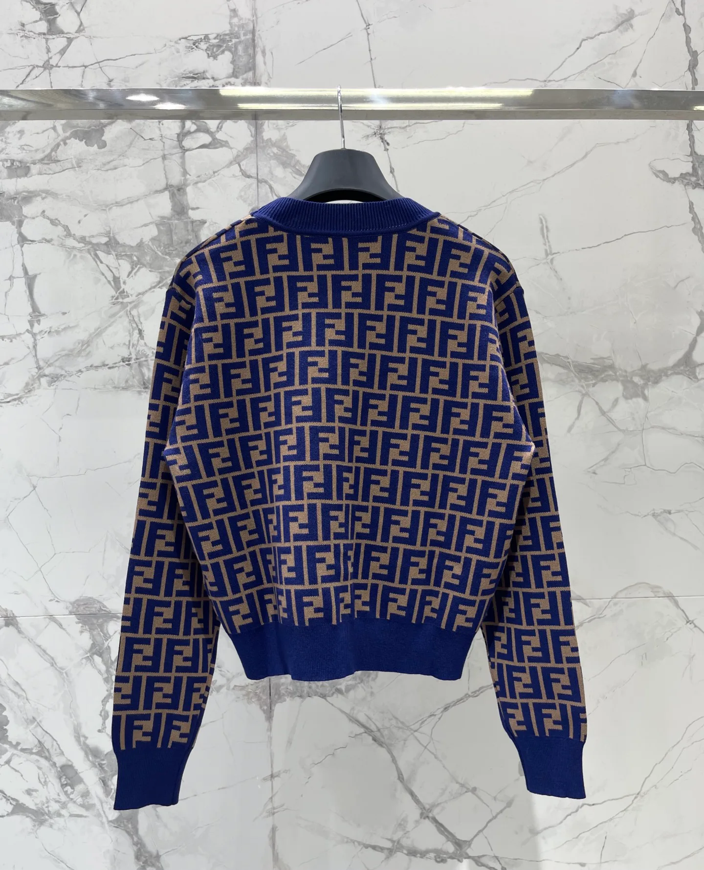Women's Jumpers And Sweaters FENDI 18211653