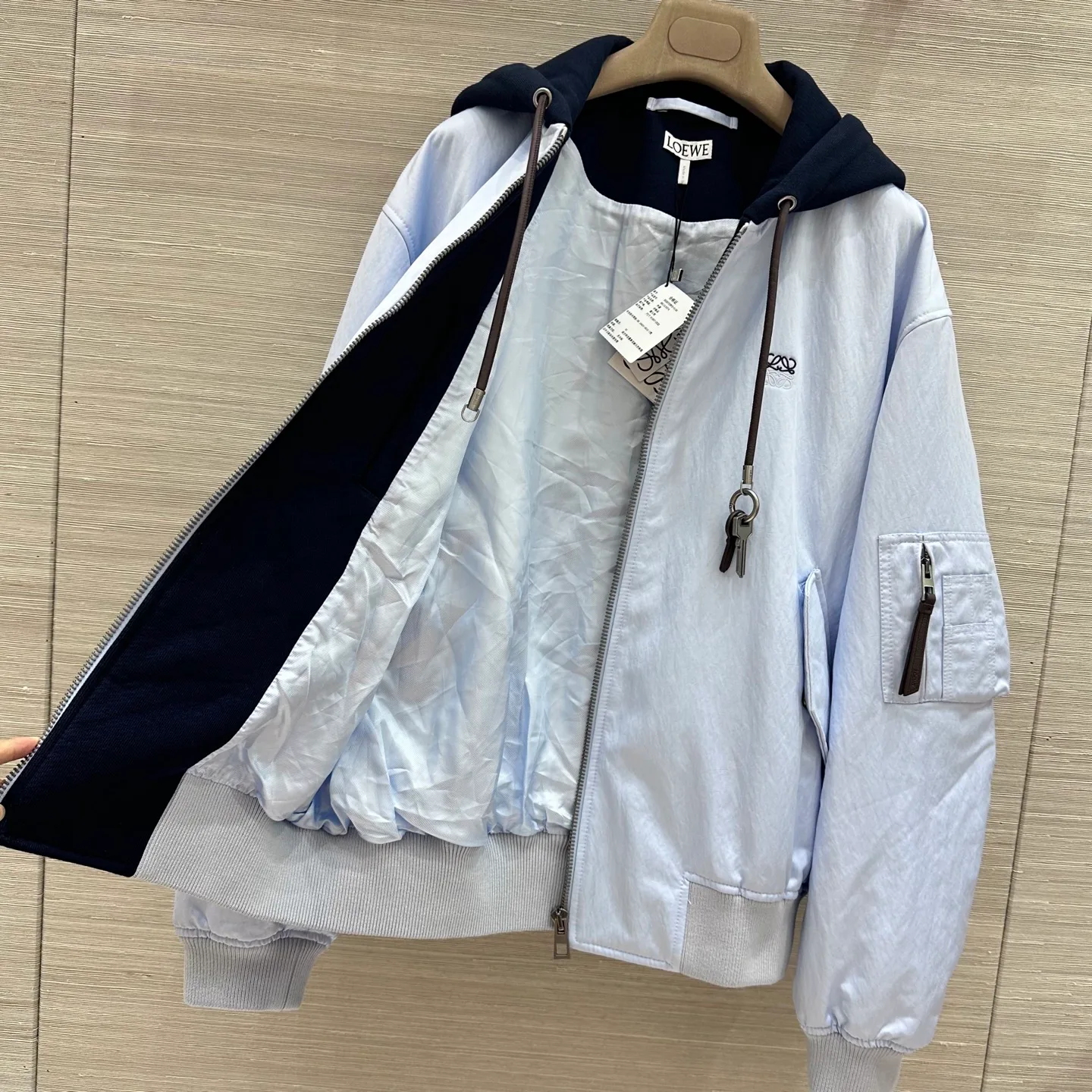 Куртки И Пуховики Женские Loewe 18653892