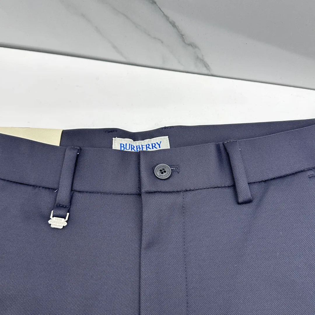 Men's Trousers BURBERRY 18246804
