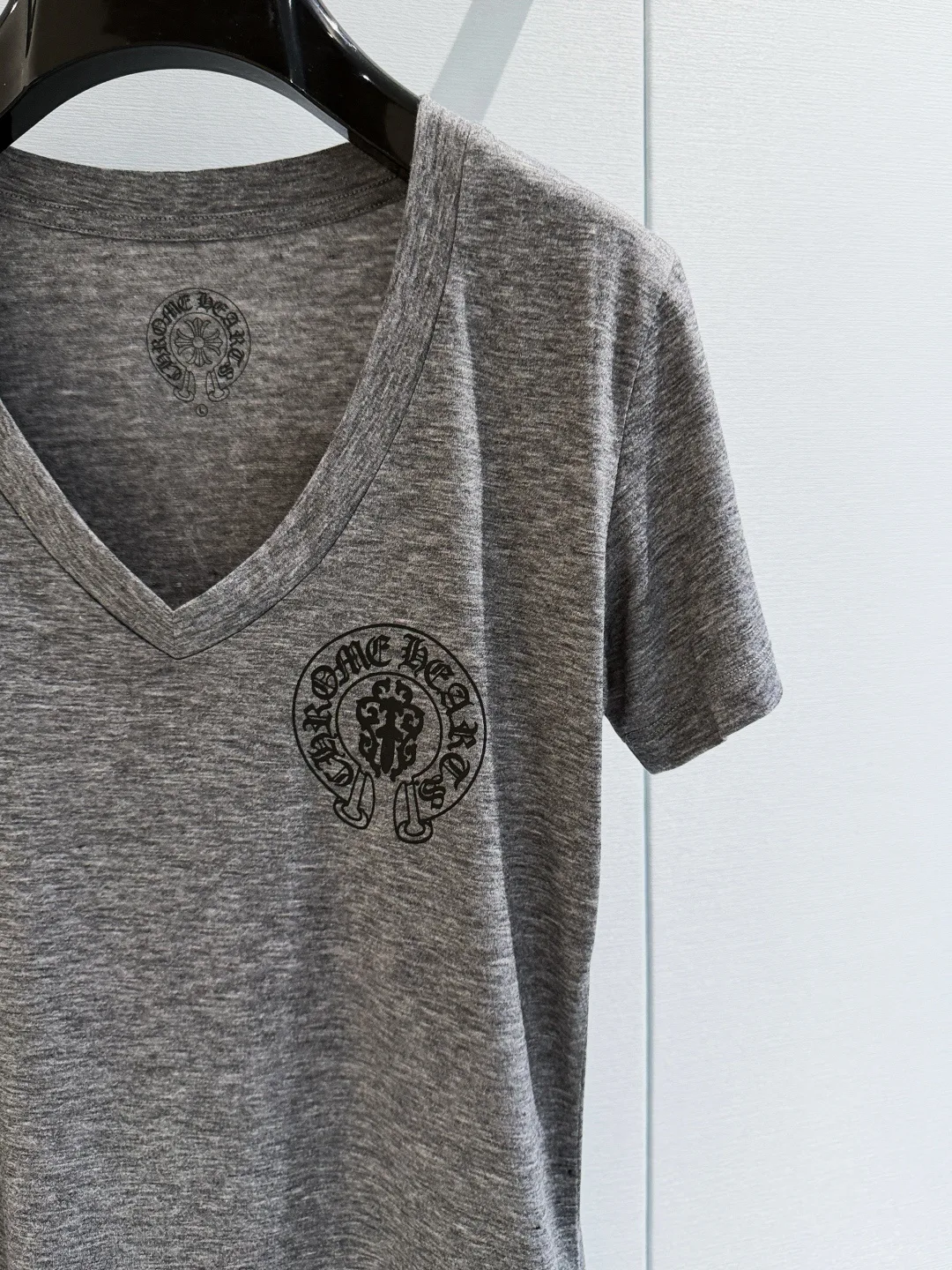 Women's T-Shirts CHROME HEARTS 17155353