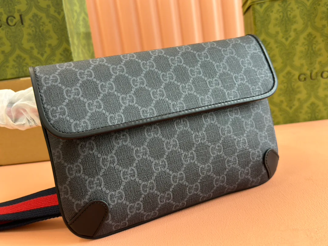 Women's Belt Bags GUCCI 17947637