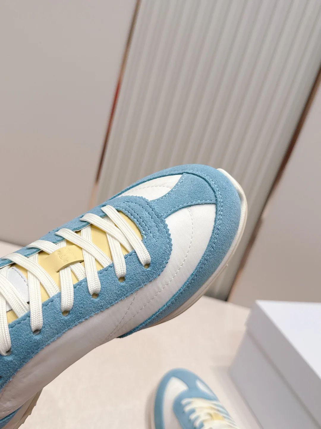 Women's Sneakers CELINE 17708716