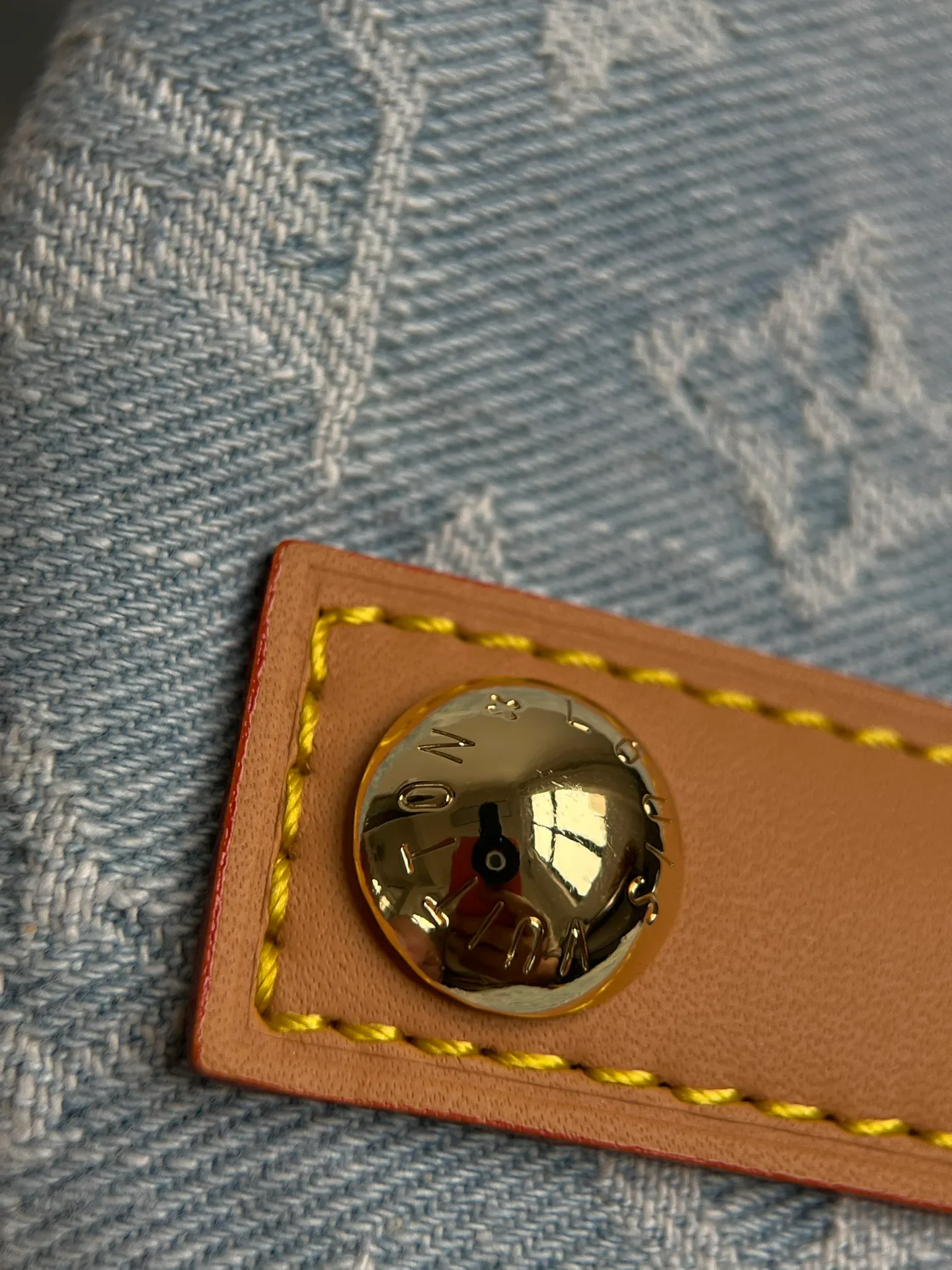 Women's Classic Handbags LOUIS VUITTON 18376463