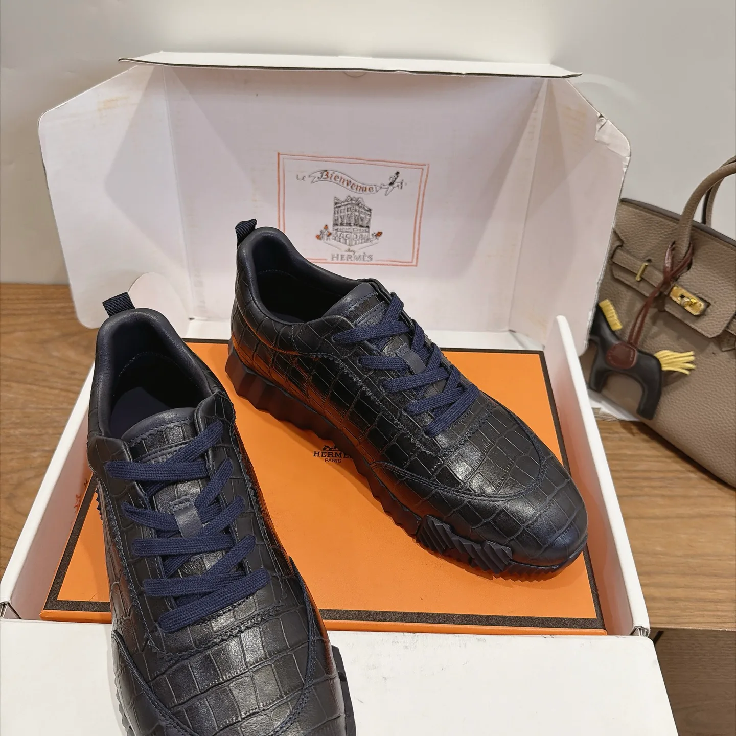 Women's Sneakers HERMES 17874216