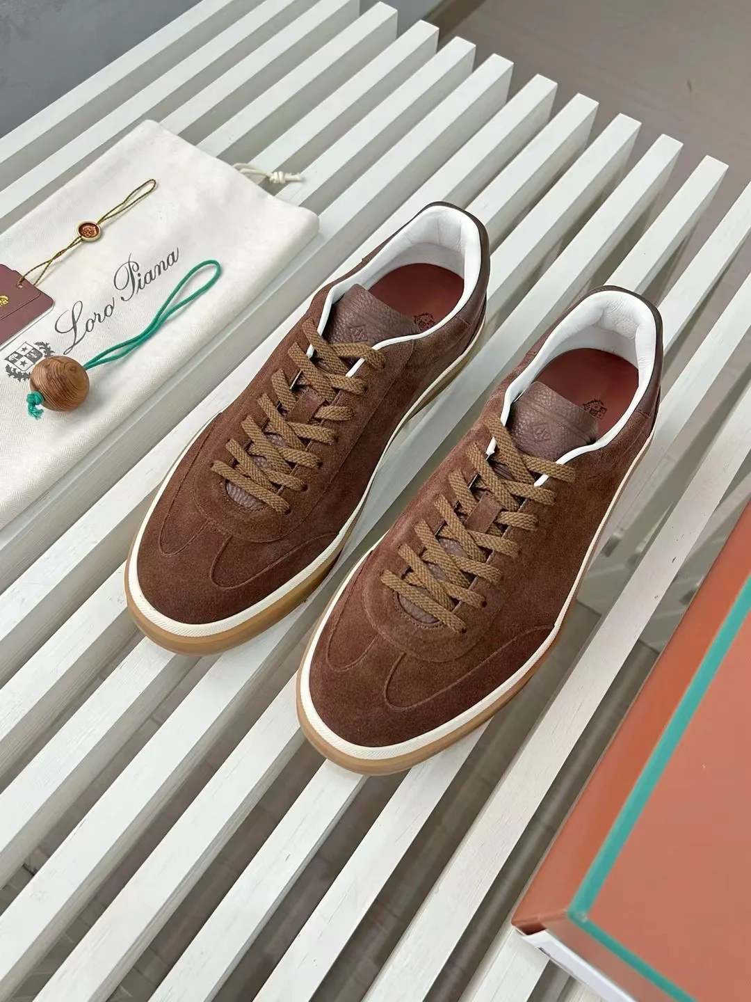 Men's Sneakers LORO PIANA 18382763