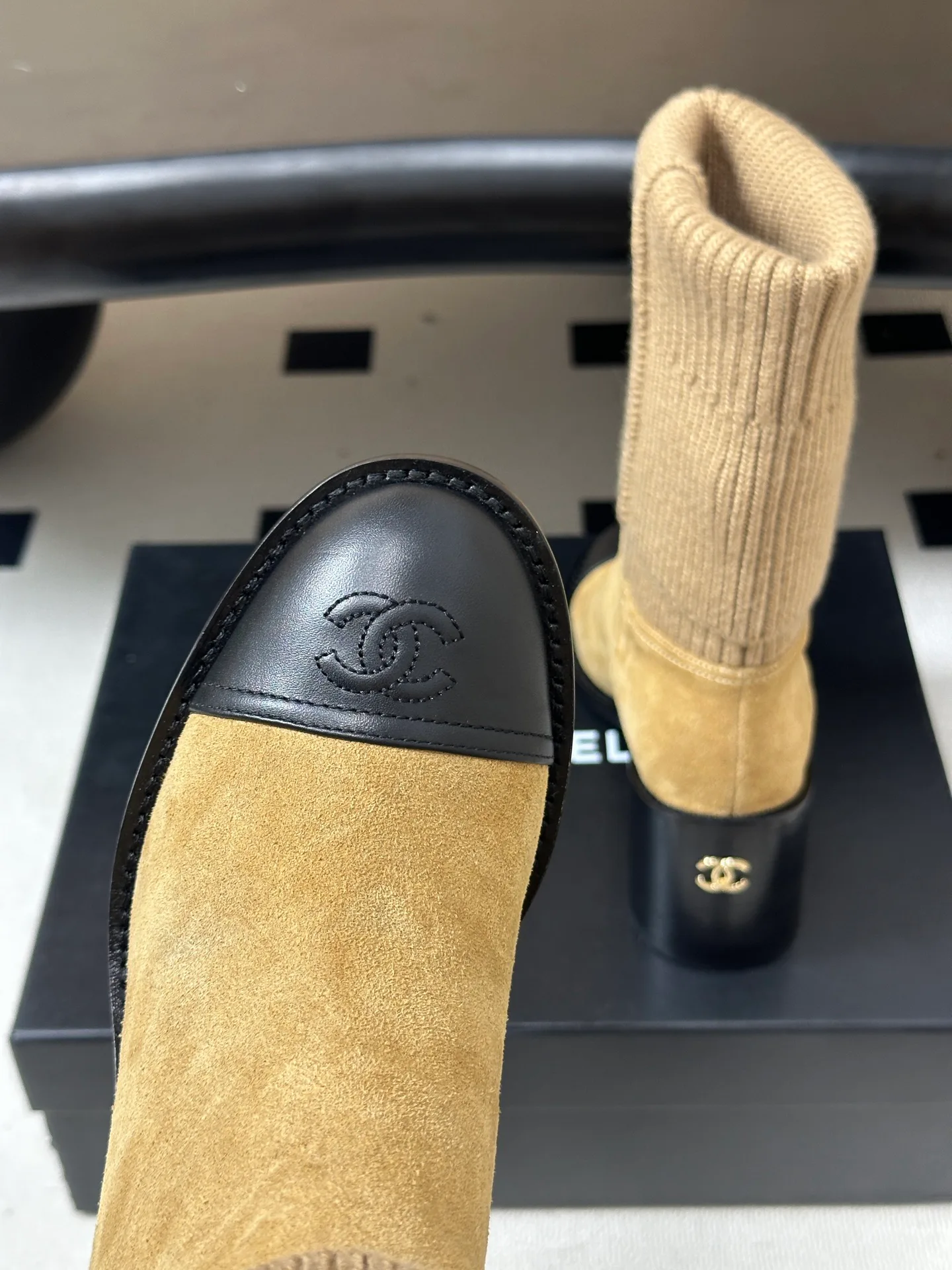 Women's Booties CHANEL 18049167