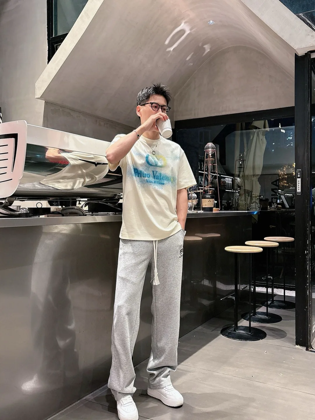 Men's Trousers BALENCIAGA 17810705