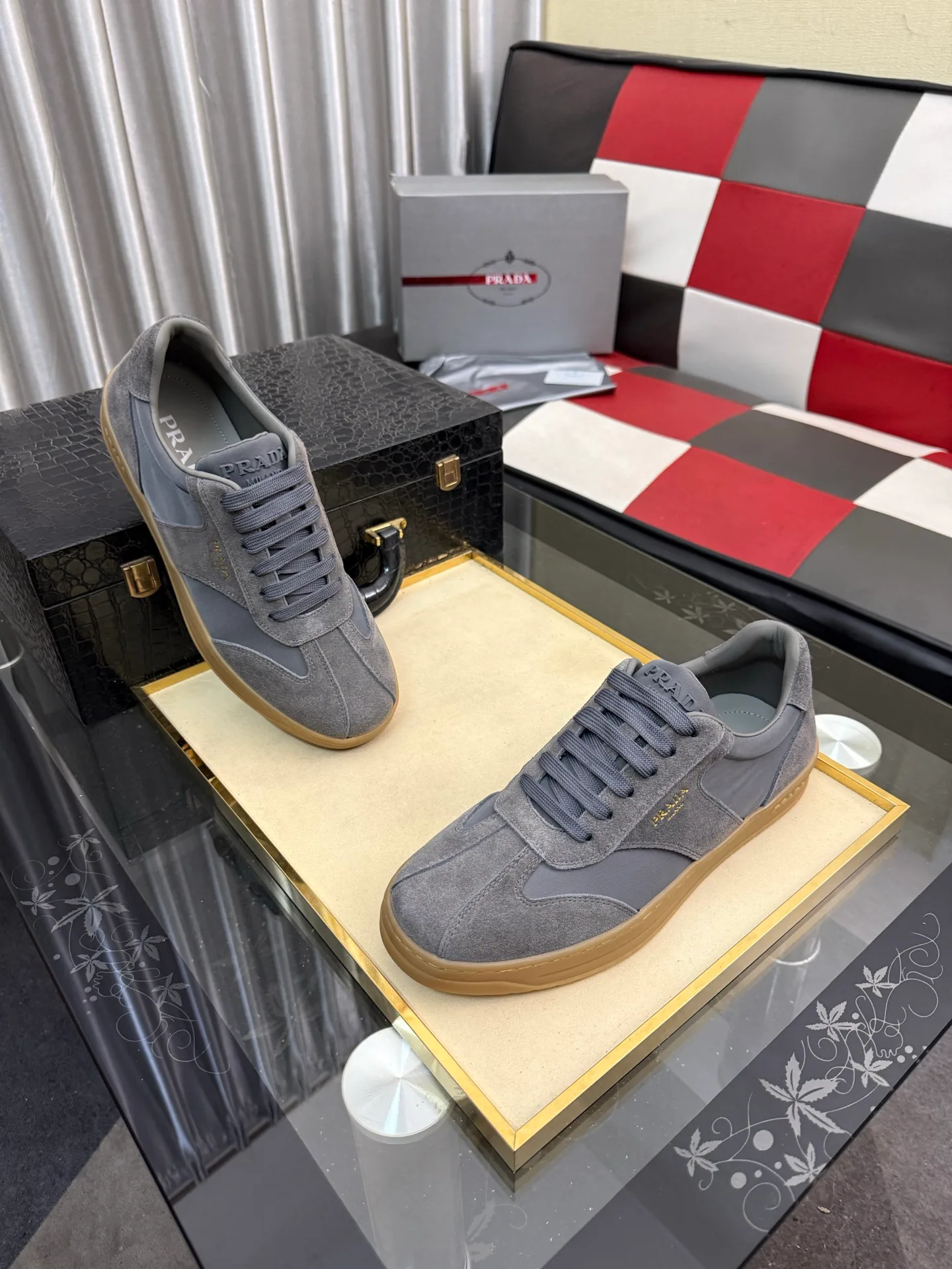 Men's Sneakers PRADA 18346804