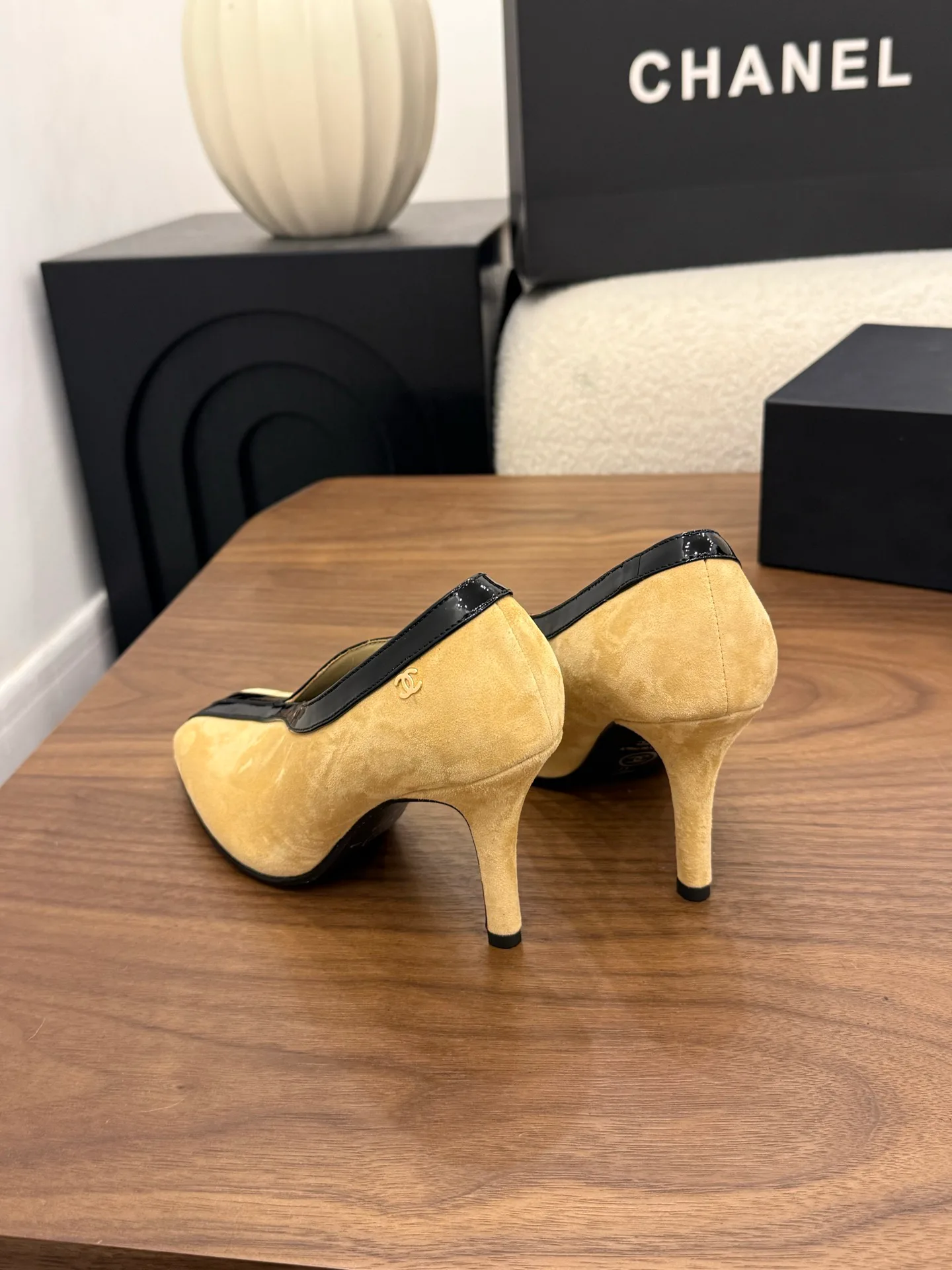 Women's Heels CHANEL 18034483