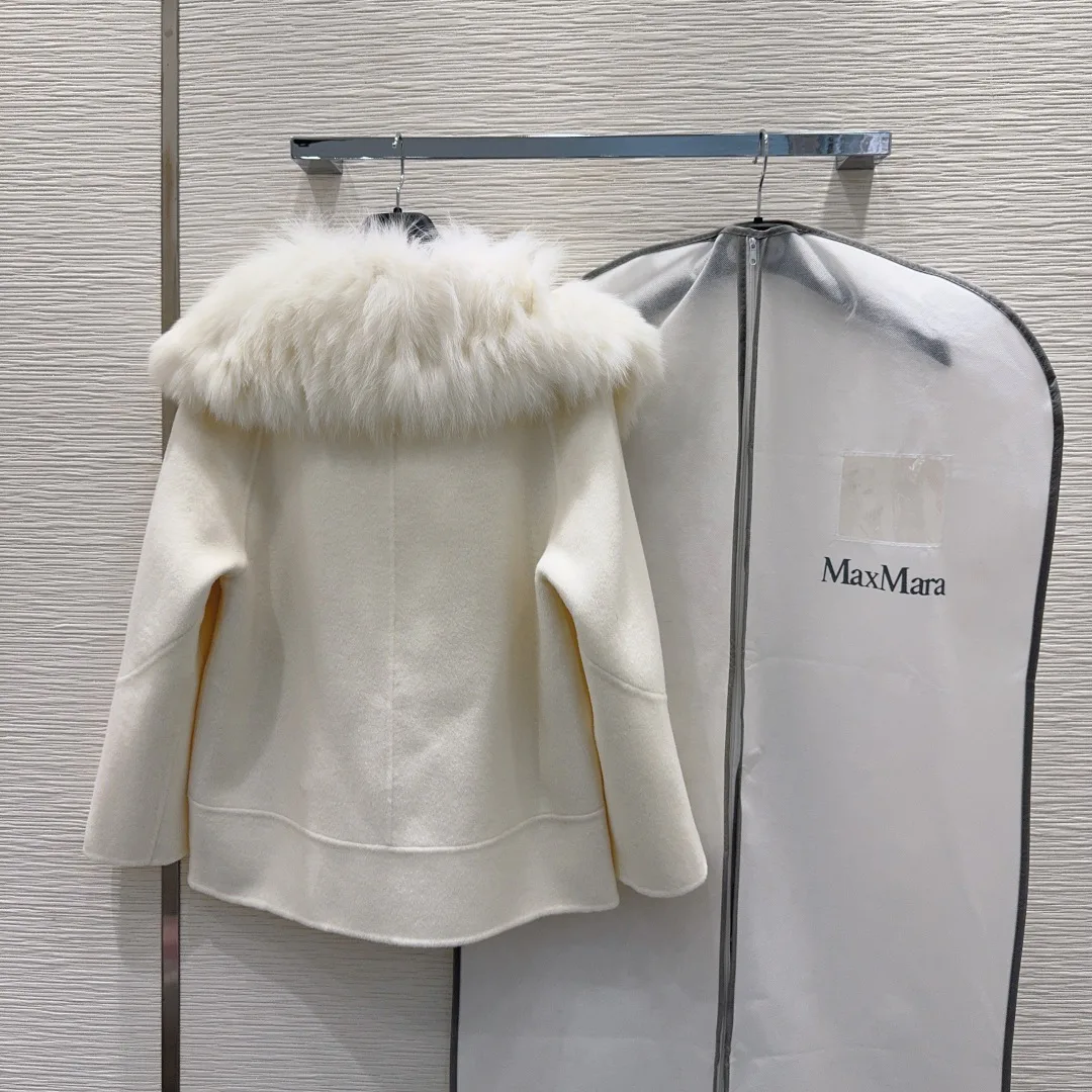 Women's Coats MAX MARA 18456279