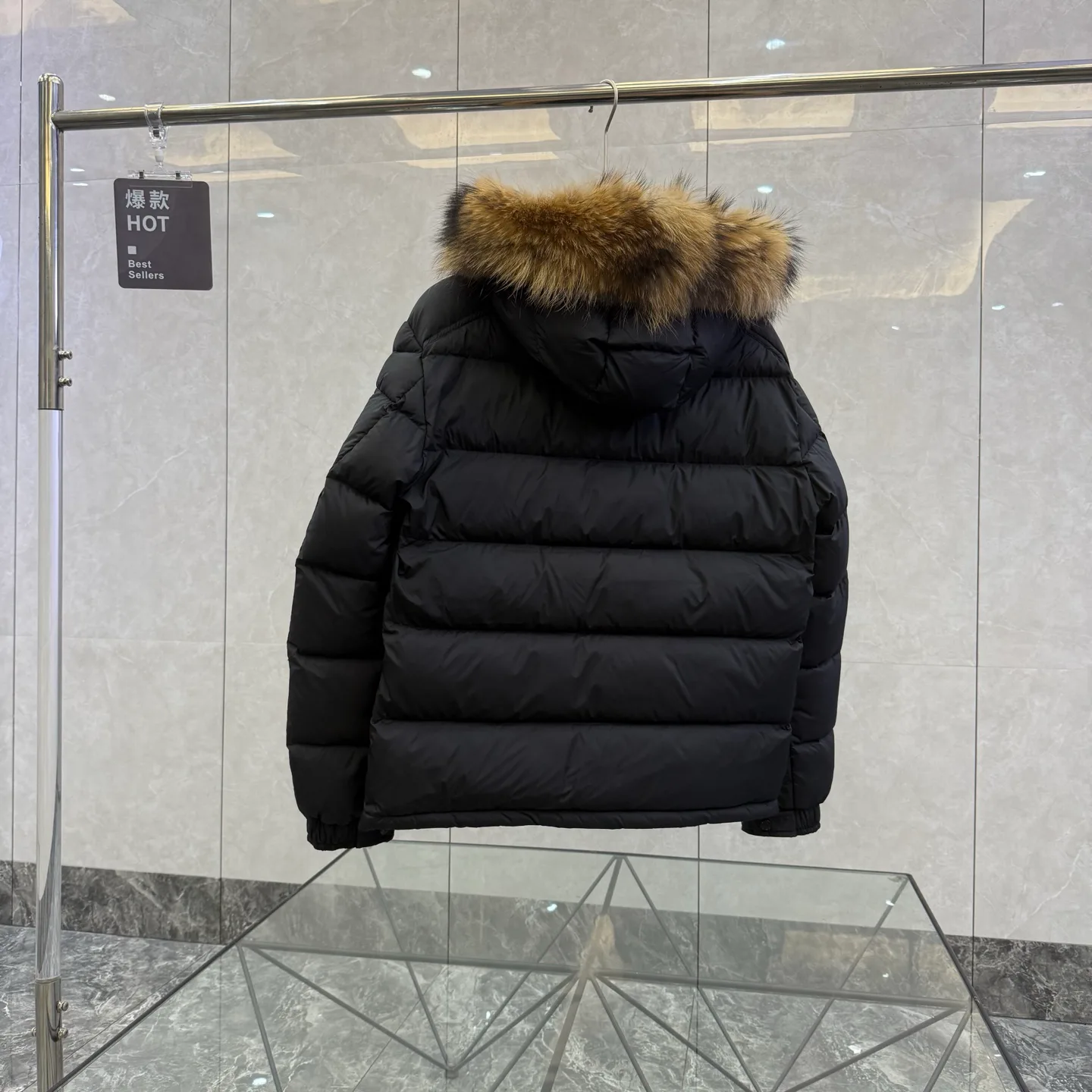 Men's Jackets And Down Jackets MONCLER 17893687