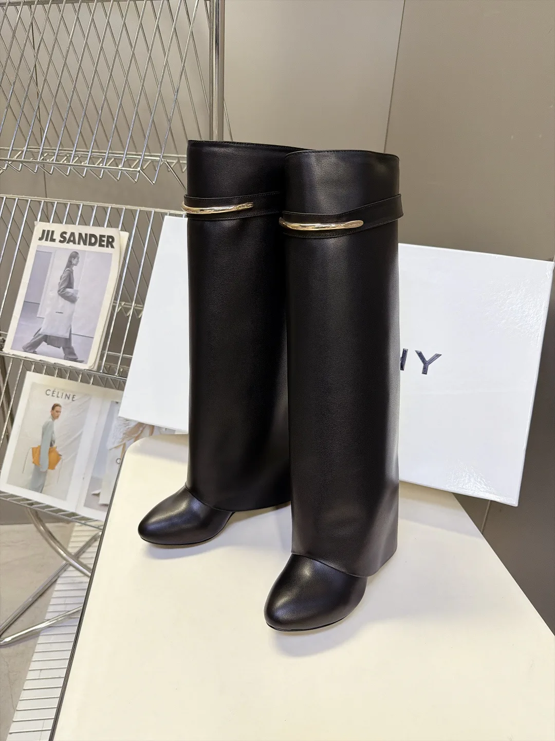 Women's Boots GIVENCHY 18477291