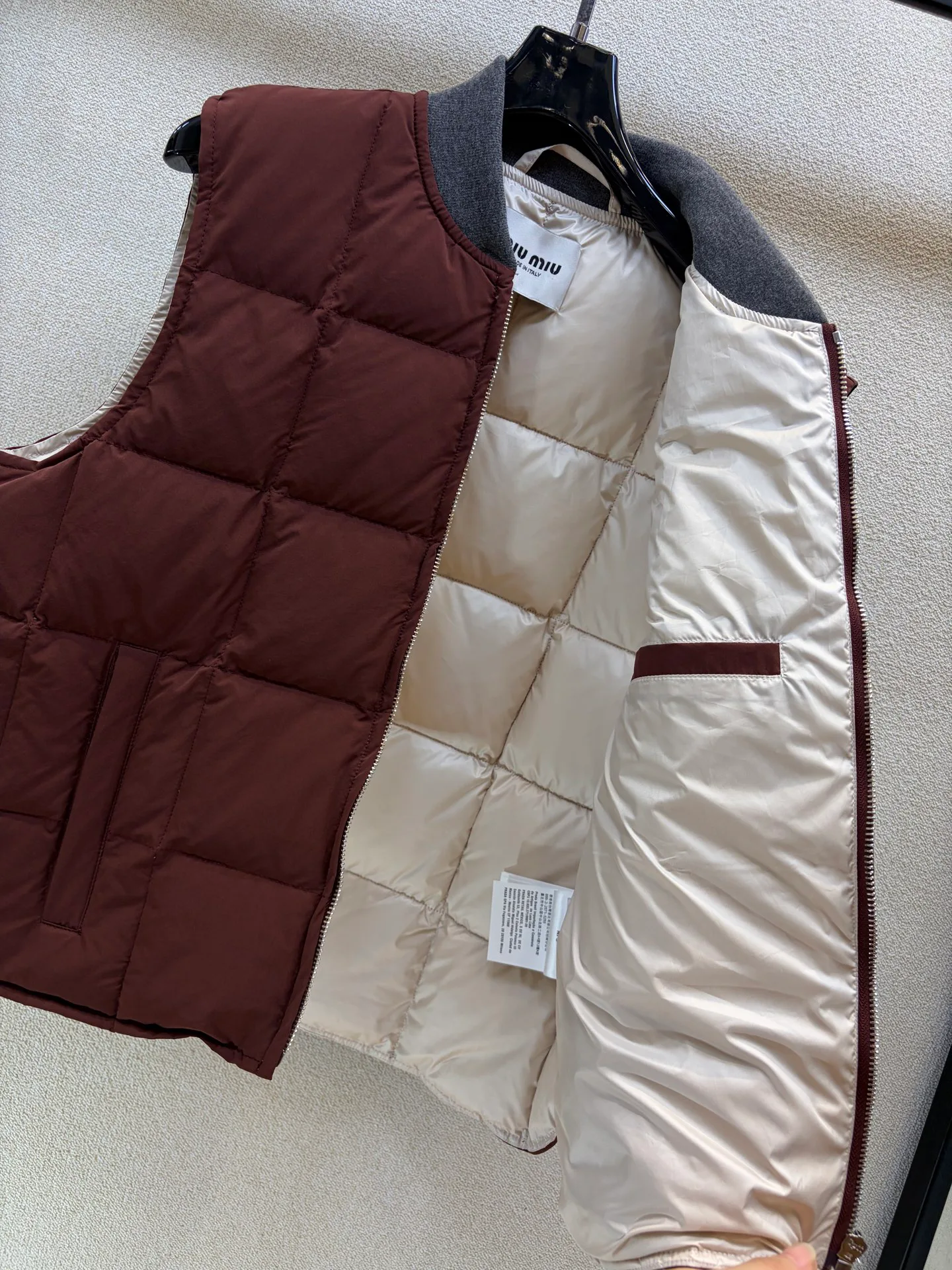 Women's Vests MIU MIU 18408092