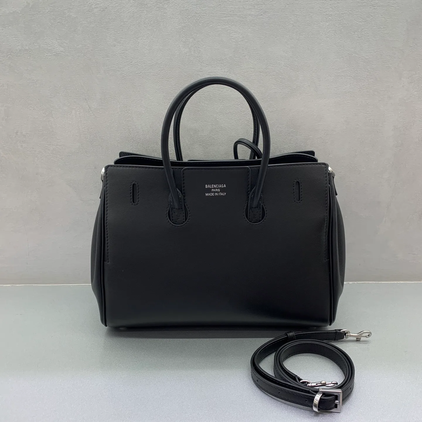 Women's Classic Handbags BALENCIAGA 18205722