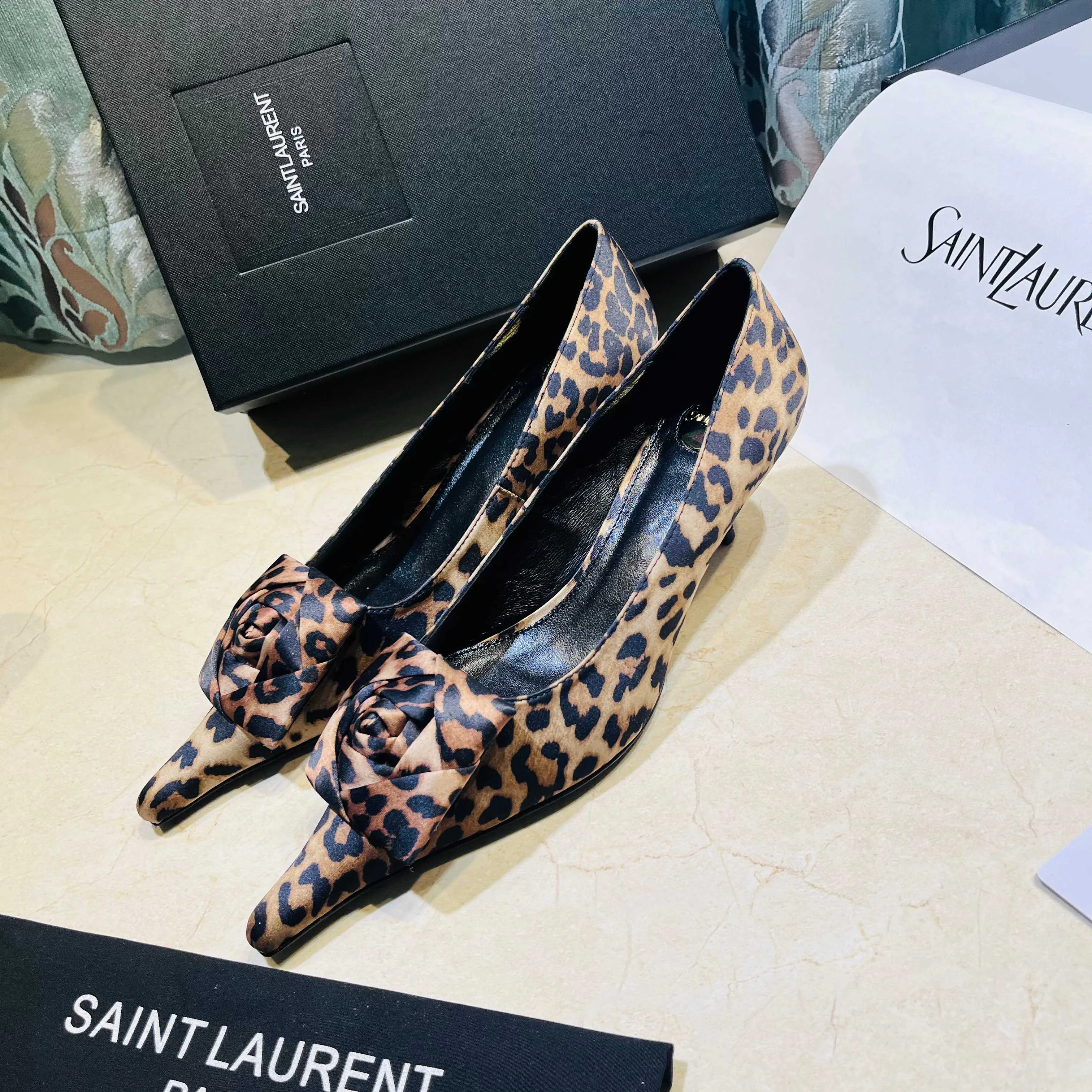 Women's Heels SAINT LAURENT 18083609