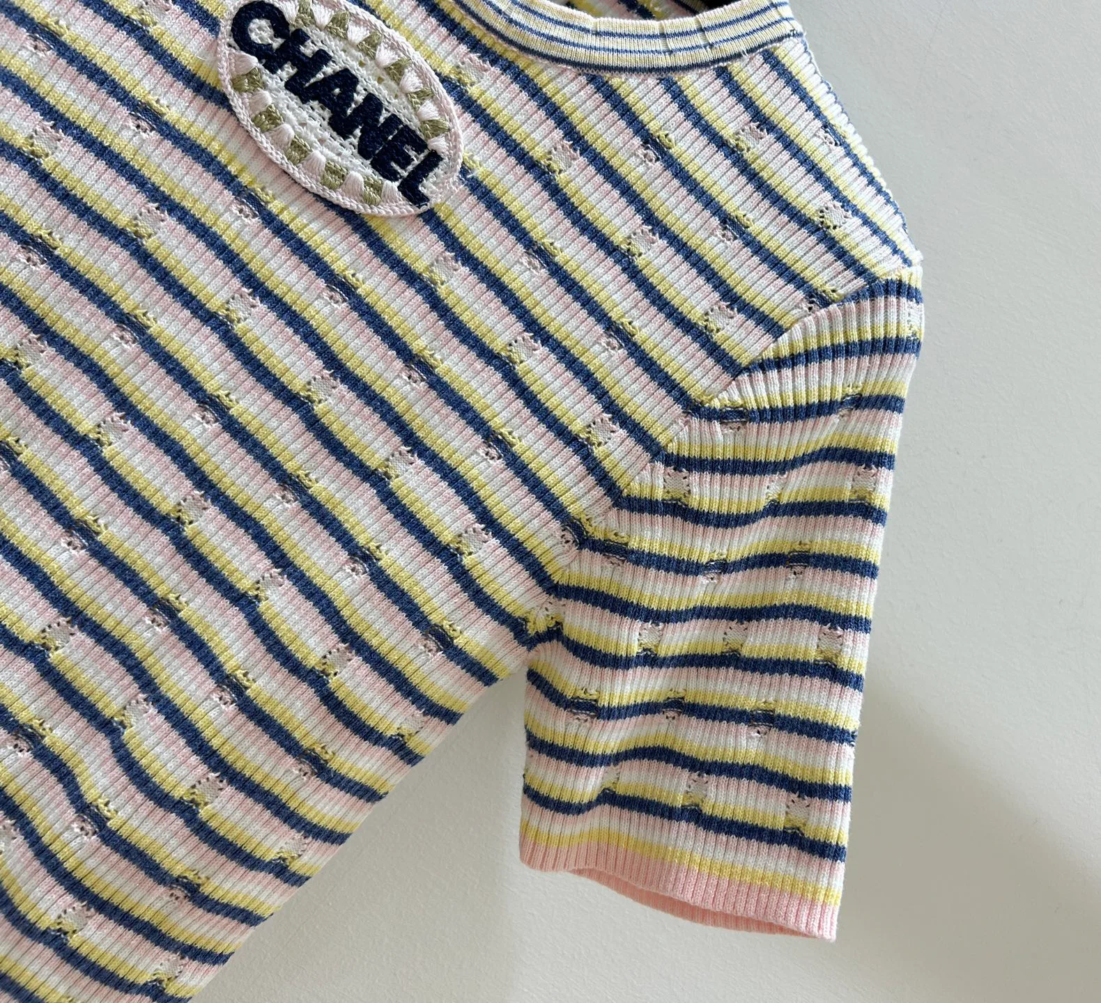 Women's T-Shirts CHANEL 18097258