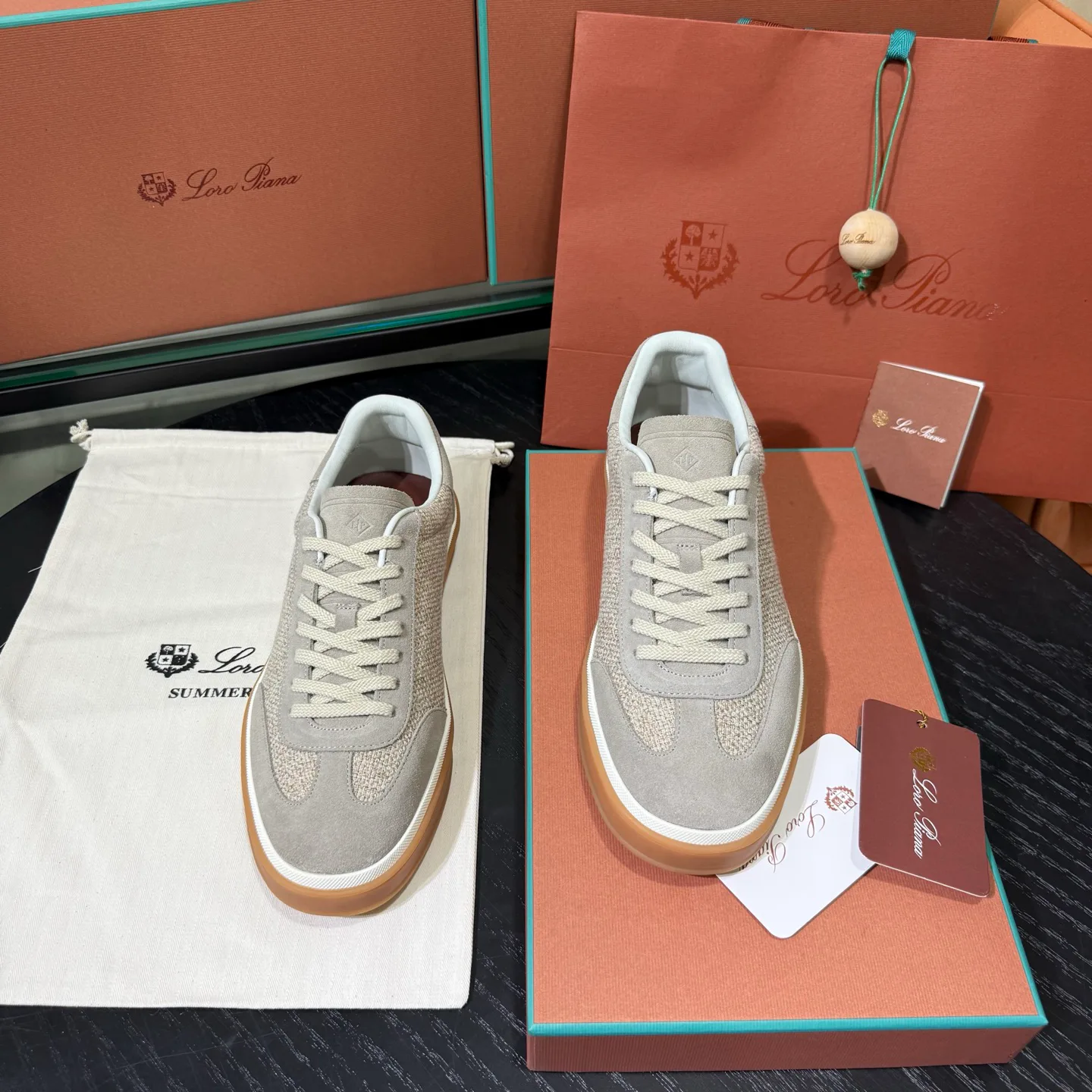 Women's Sneakers LORO PIANA 17955591
