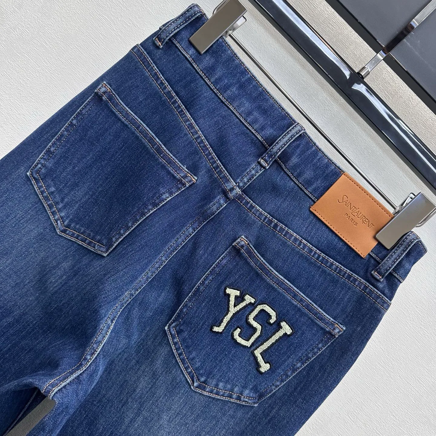 Women's Jeans SAINT LAURENT 17807396