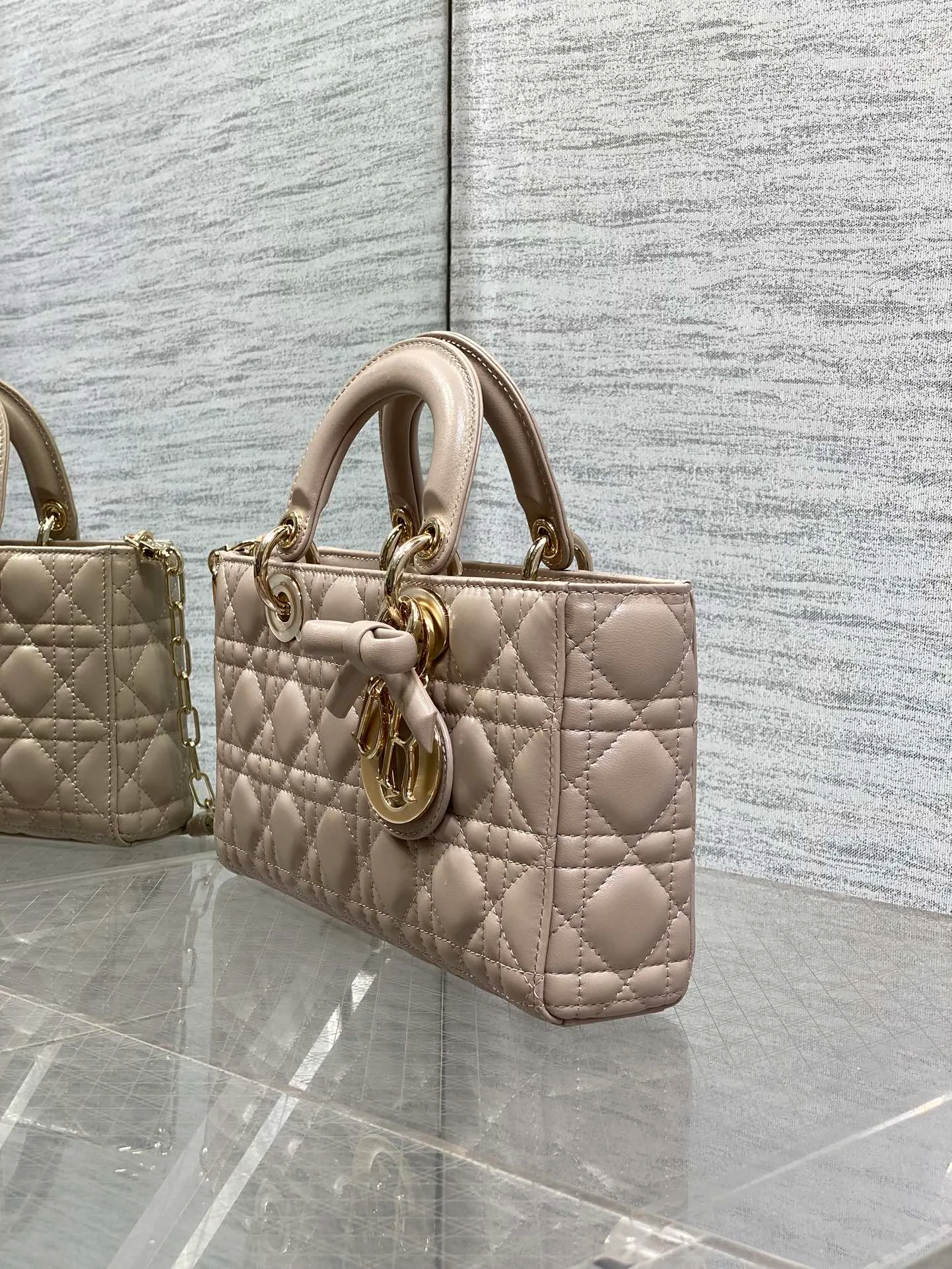 Women's Classic Handbags CHRISTIAN DIOR 18392910