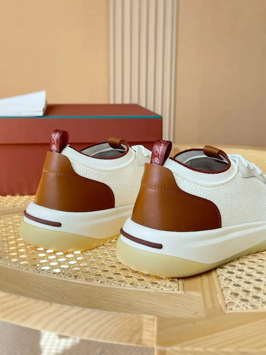 Men's Sneakers LORO PIANA 18382792