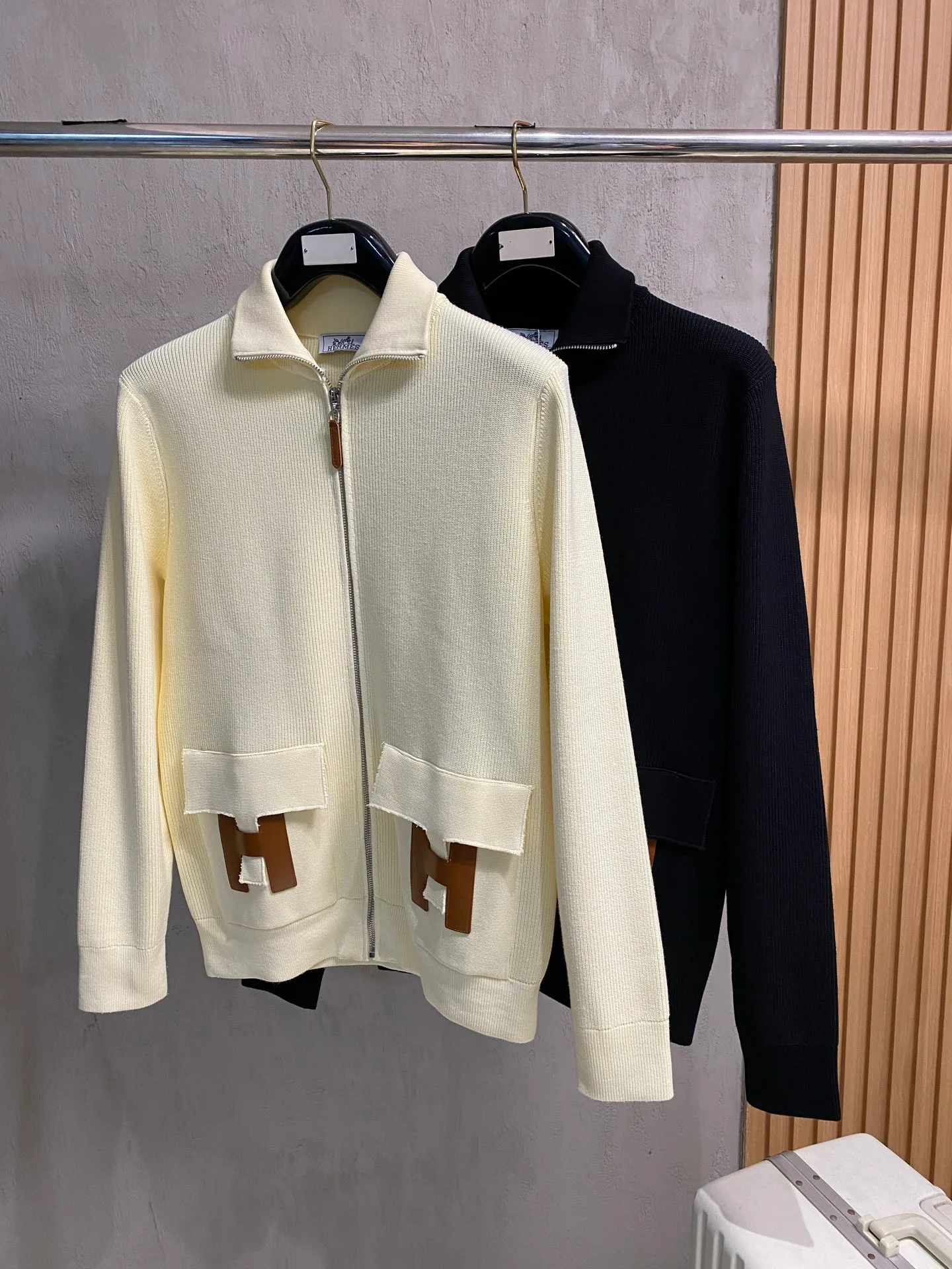 Men's Jumpers And Sweaters HERMES 18098159